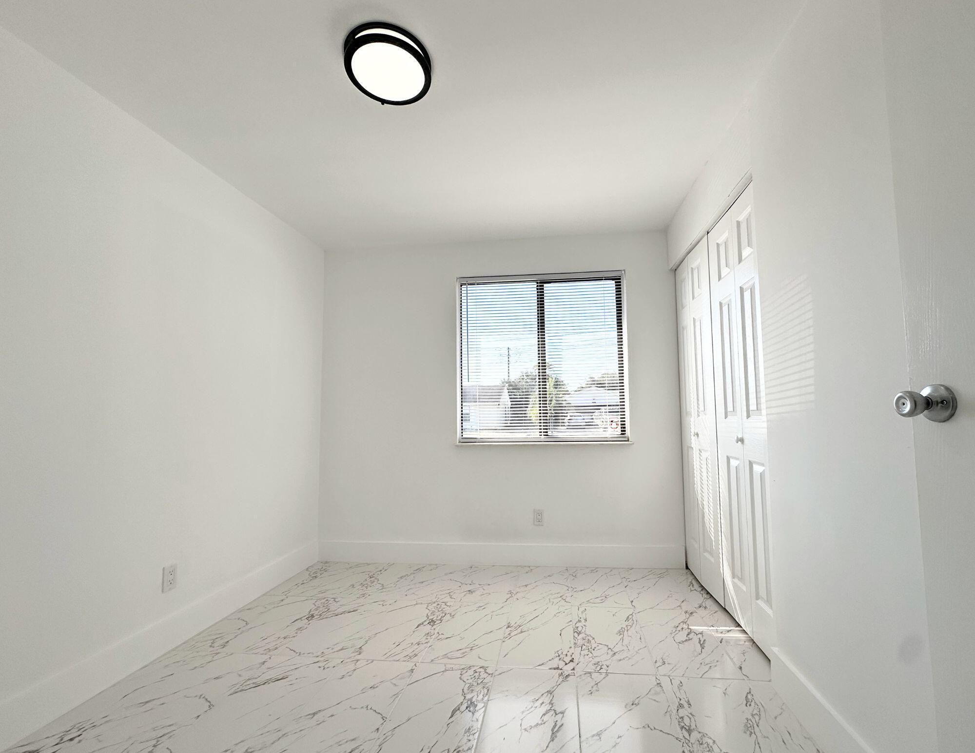COUNTERPOINT ESTATES 11 - Residential Lease