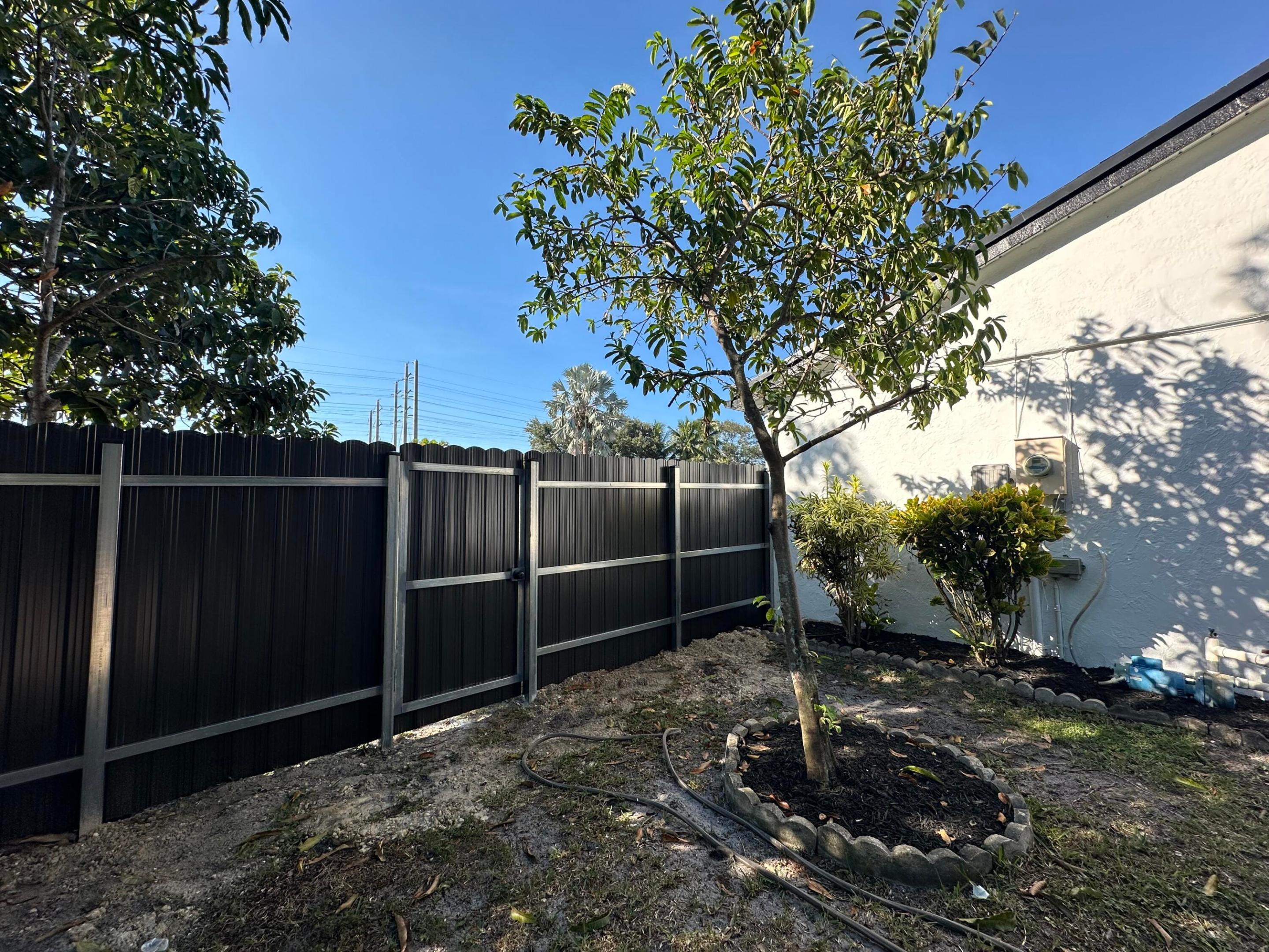 COUNTERPOINT ESTATES 11 - Residential Lease