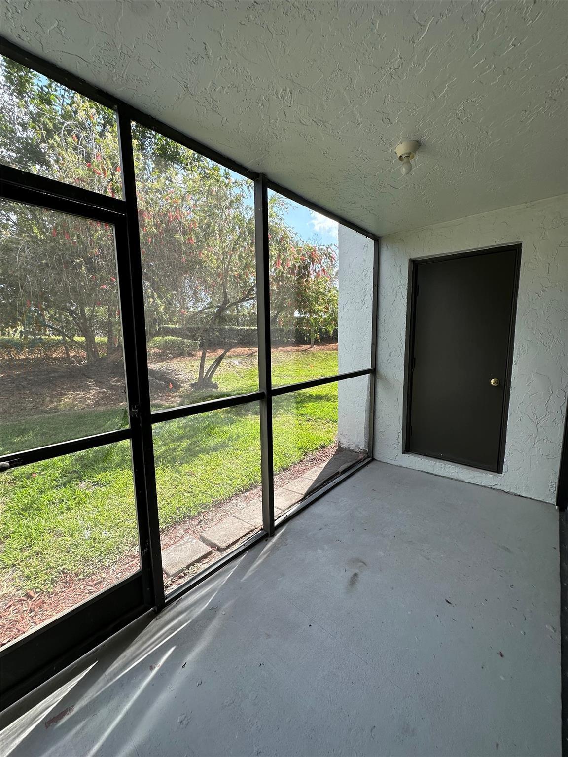 GARDENS AT BONAVENTURE 11 EAST - Residential Lease