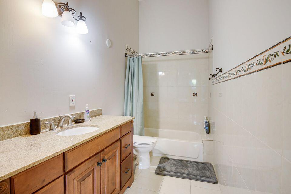 LOXAHATCHEE GROVES - Residential Lease