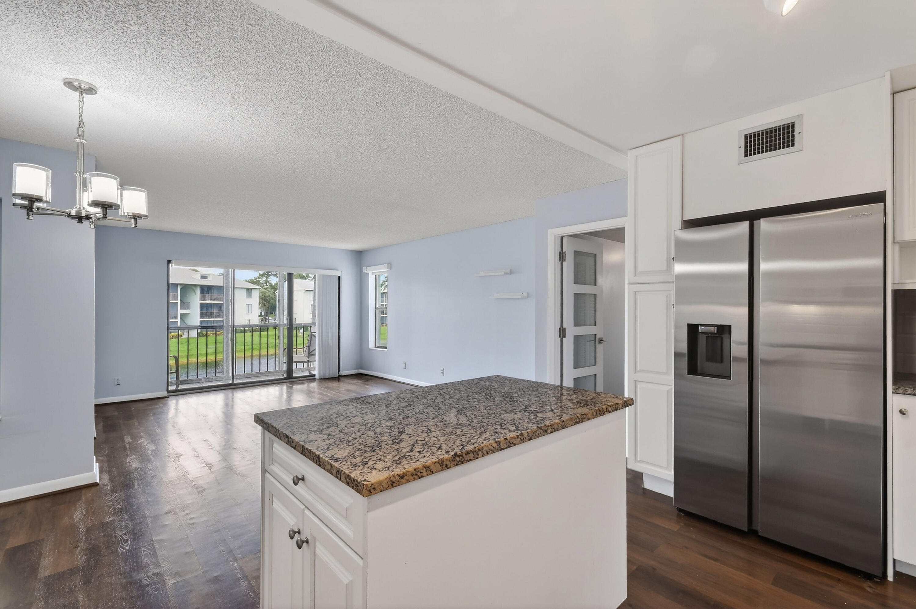 PALM CLUB WEST VILLAGE 1 CONDO - Residential