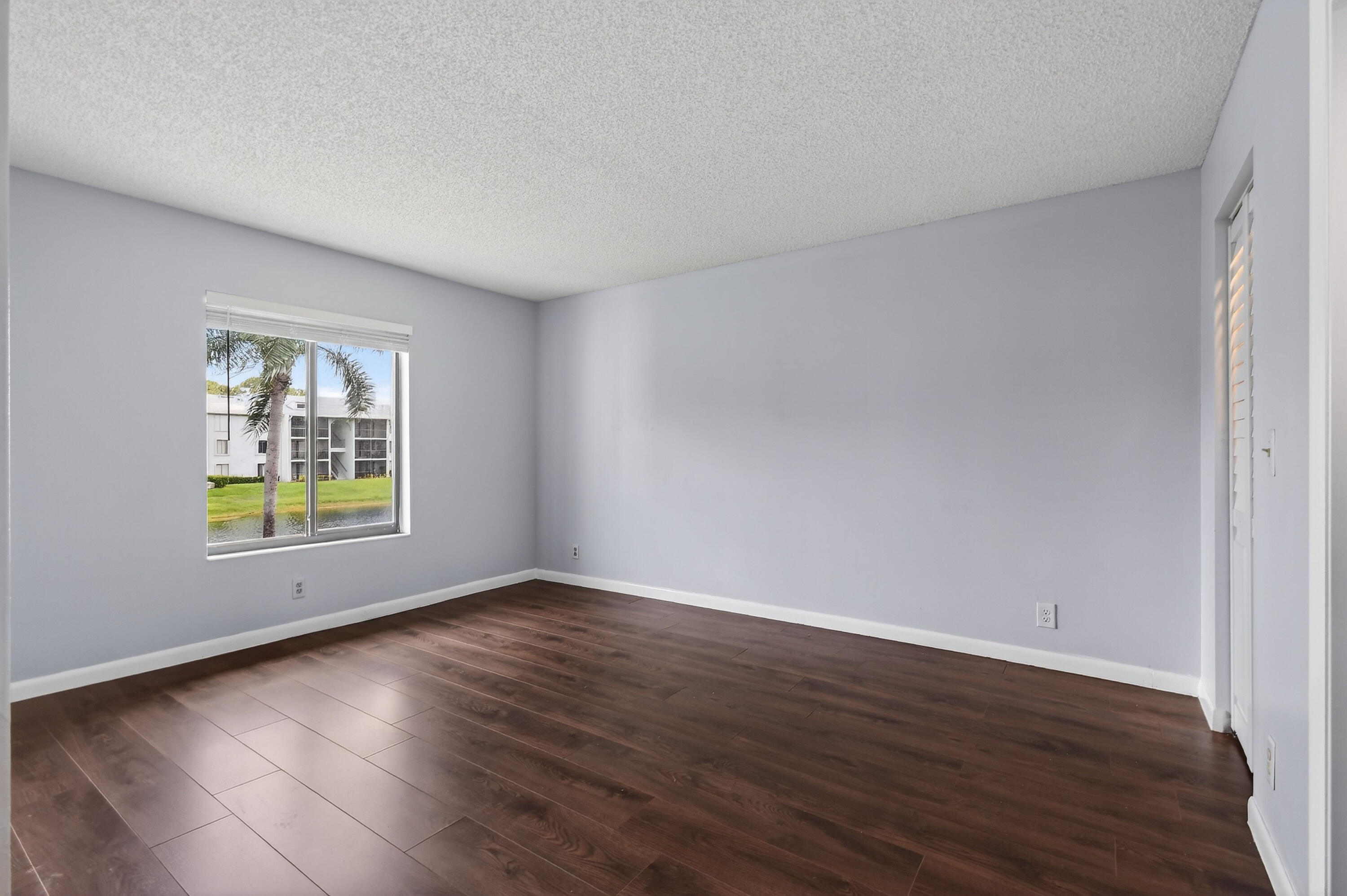 PALM CLUB WEST VILLAGE 1 CONDO - Residential