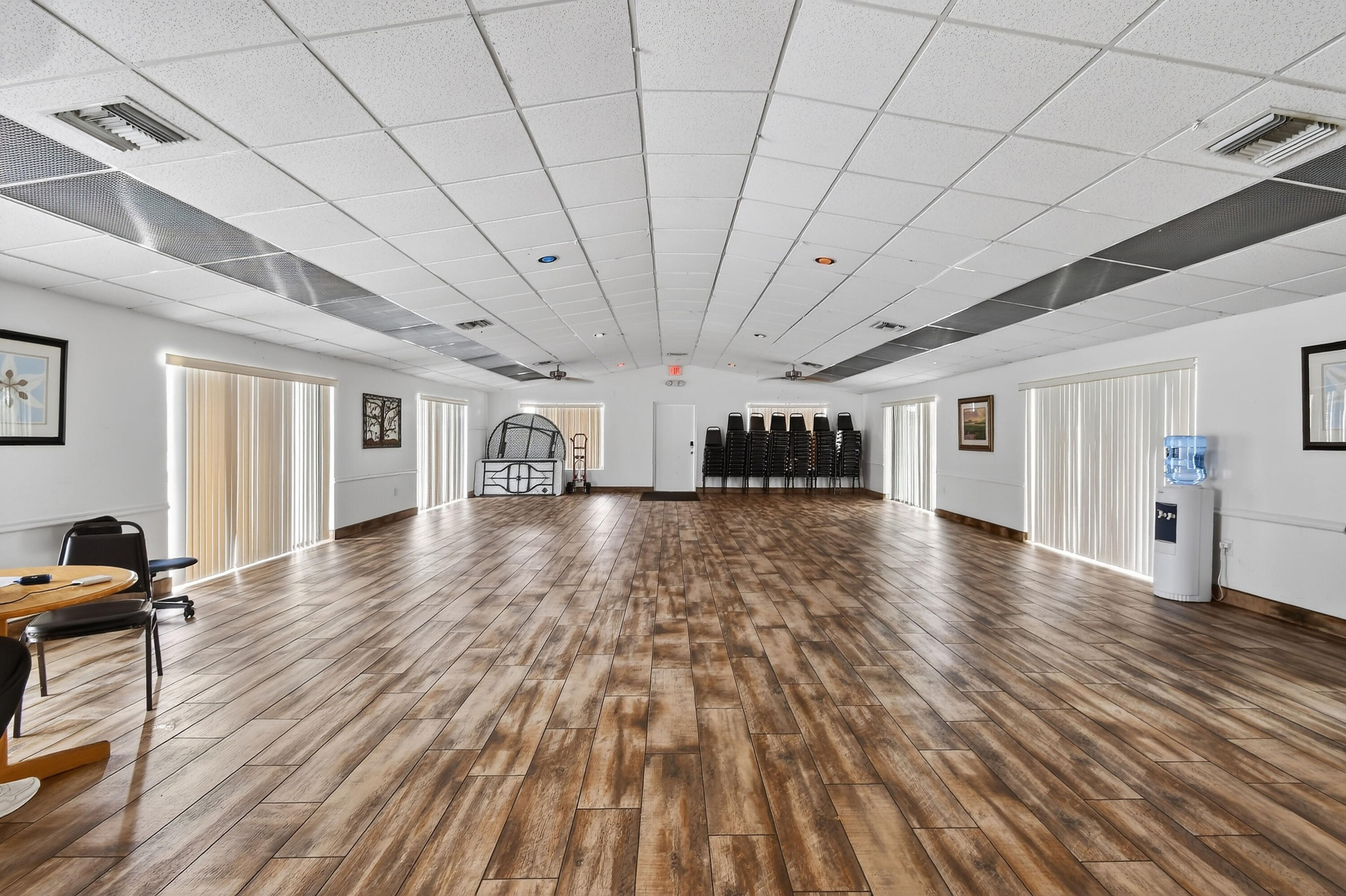 PALM CLUB WEST VILLAGE 1 CONDO - Residential