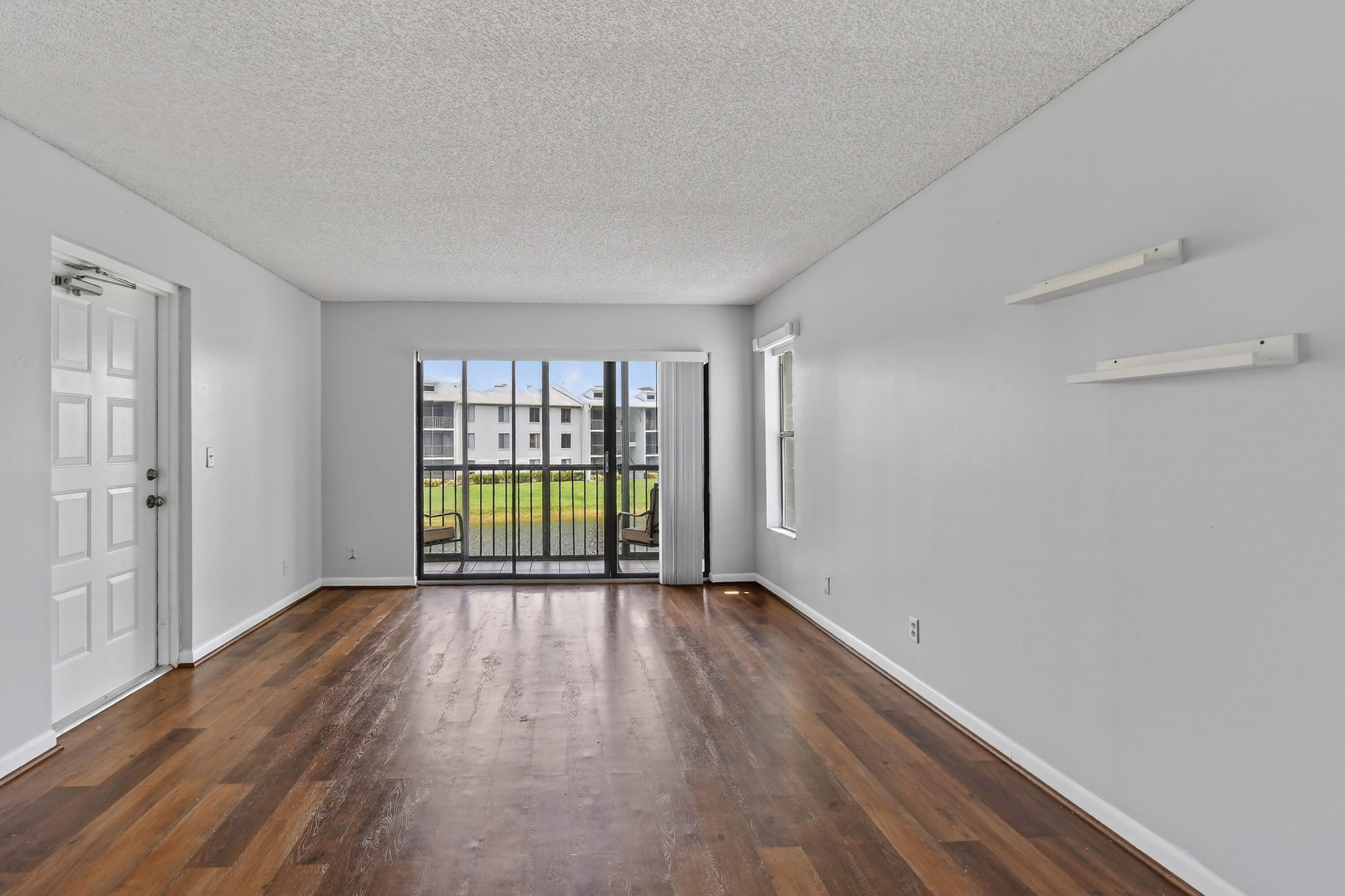 PALM CLUB WEST VILLAGE 1 CONDO - Residential