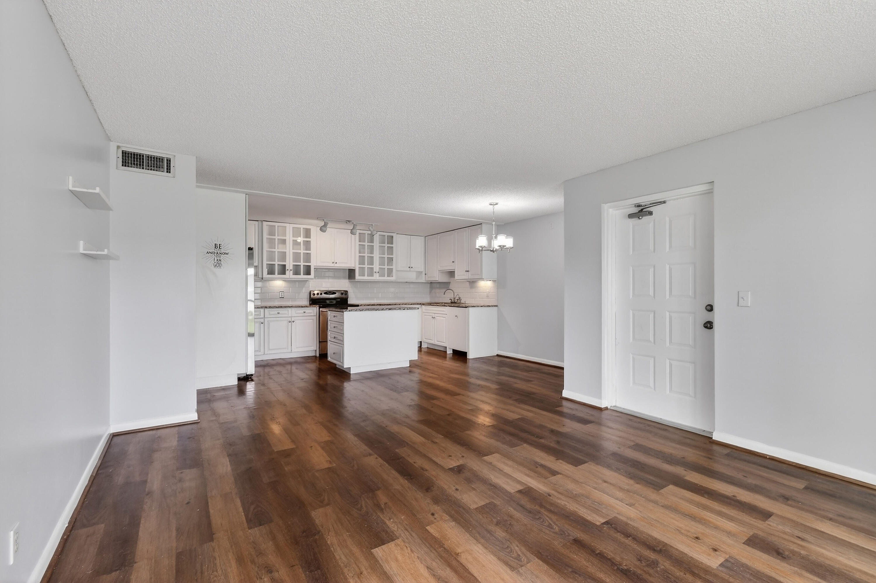 PALM CLUB WEST VILLAGE 1 CONDO - Residential