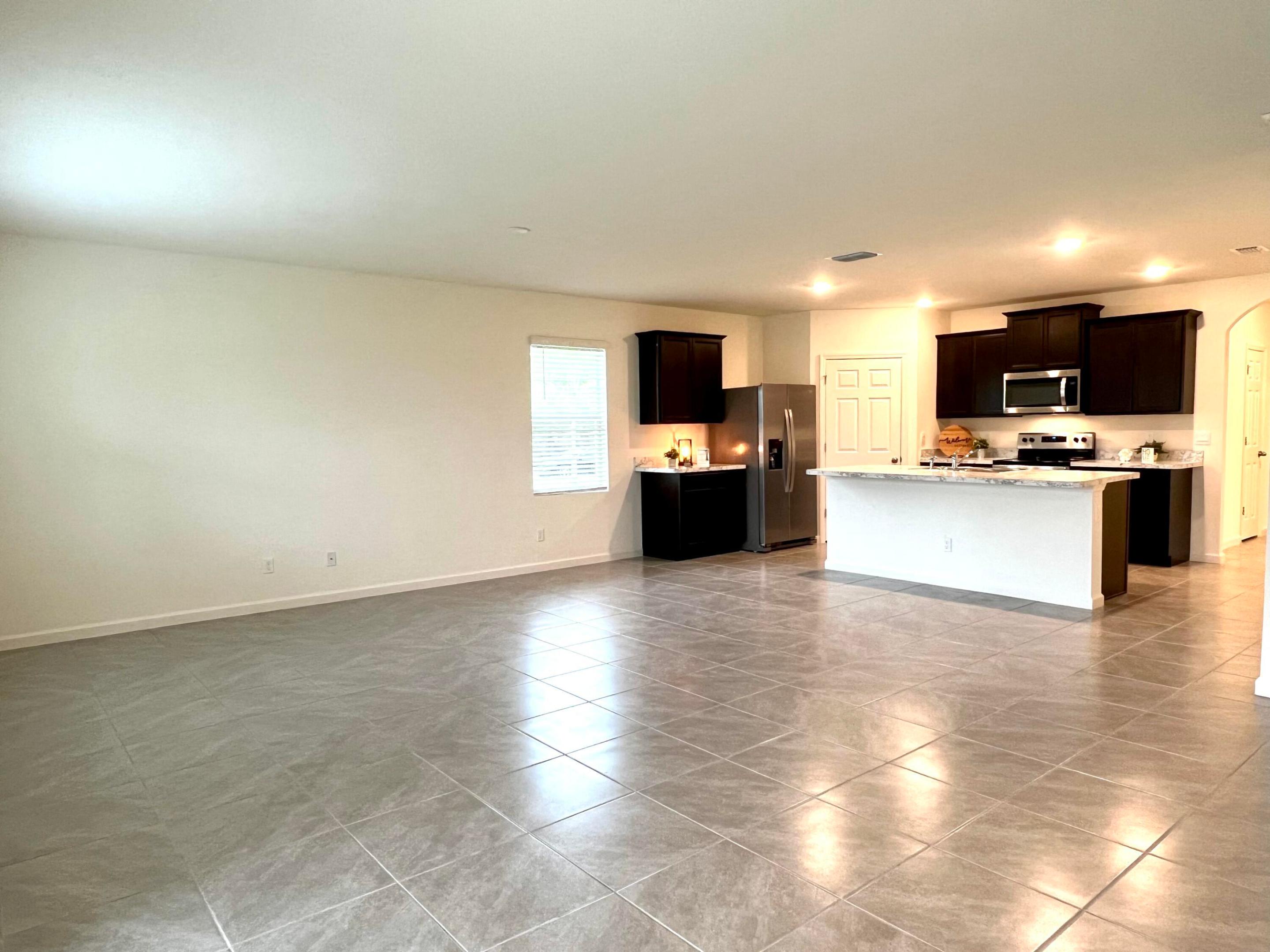 PORT ST LUCIE SECTION 36 - Residential Lease