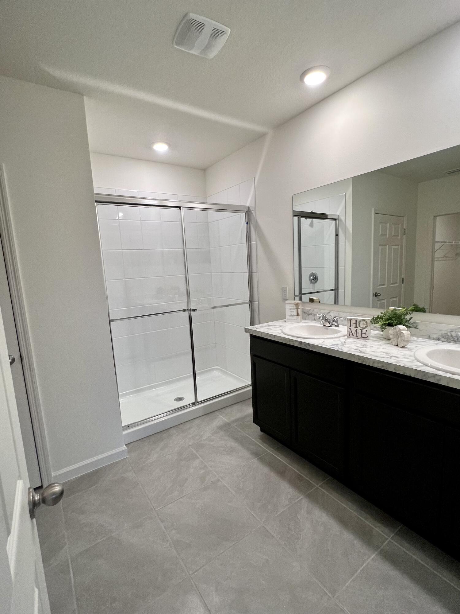 PORT ST LUCIE SECTION 36 - Residential Lease