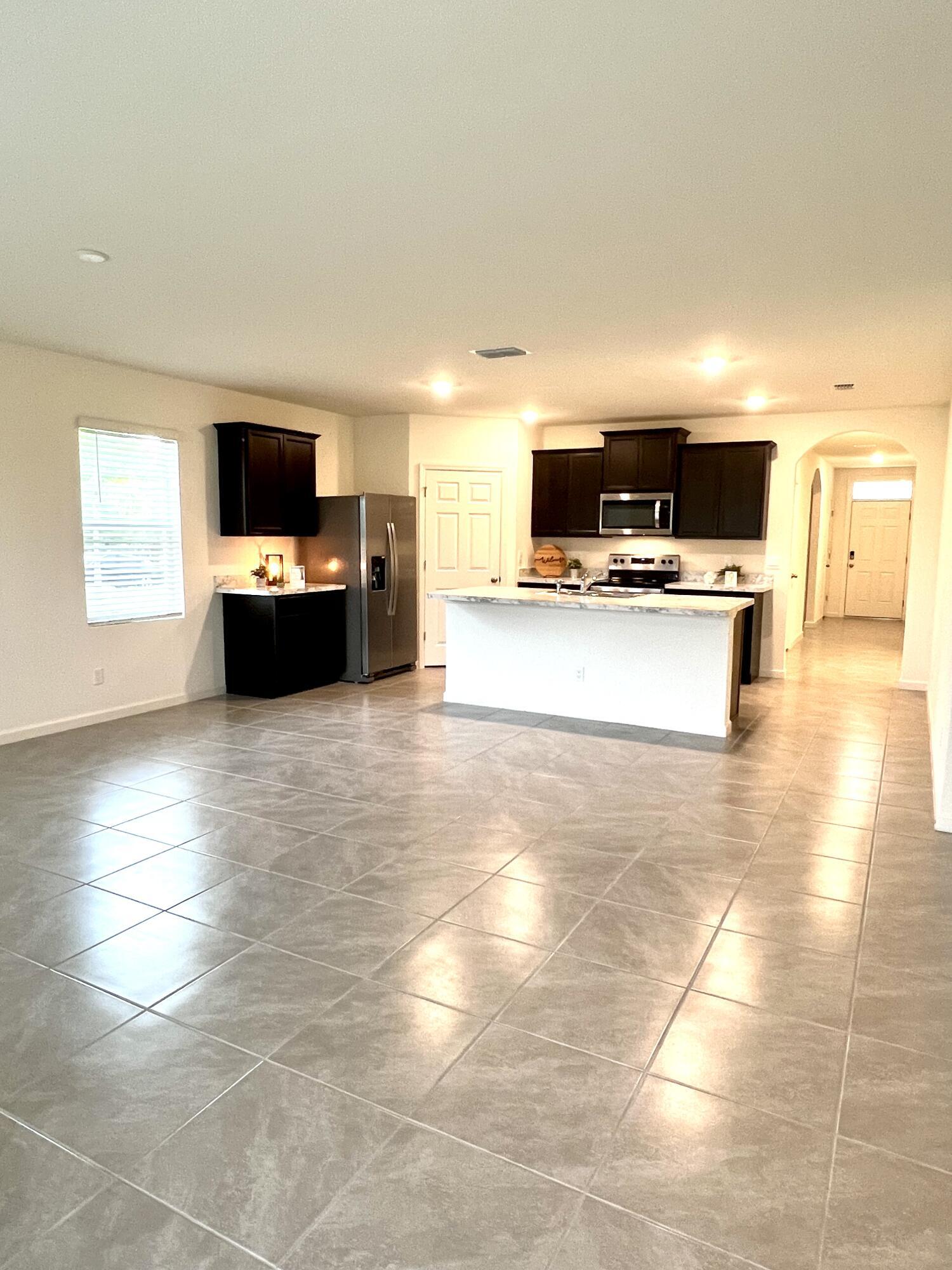 PORT ST LUCIE SECTION 36 - Residential Lease