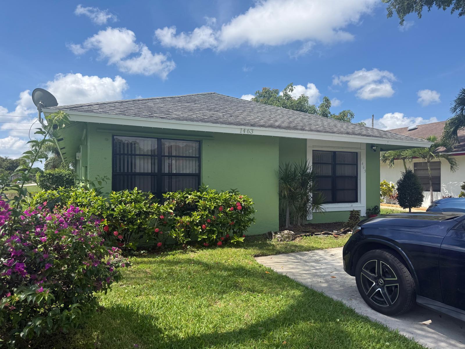 Welcome to this single-family residence in Summit Pines, located in West Palm Beach. This spacious home features 3 bedrooms, 2 bathrooms, and a functional layout with bright living and dining areas perfect for everyday living and entertaining. Enjoy community amenities including a clubhouse, pool, tennis courts, and beautifully maintained grounds. Conveniently located near supermarkets, highways, shopping, restaurants, and more. Don't miss this opportunity to own in a desirable West Palm Beach community. Schedule your private tour today and experience all this home has to offer.