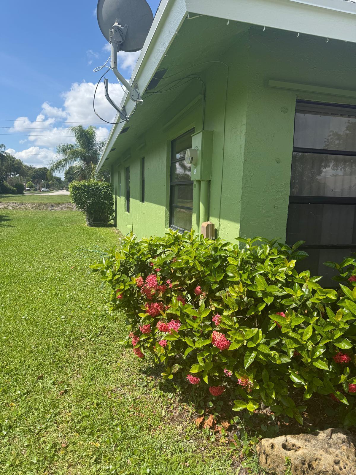 SUMMIT PINES UNIT 2 - Residential Lease