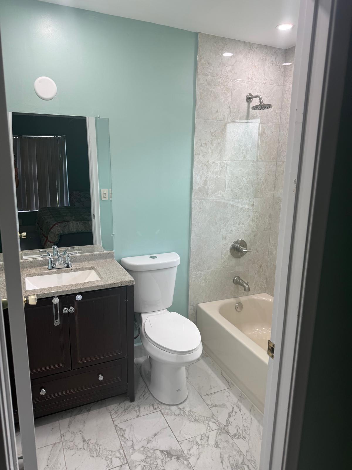 SUMMIT PINES UNIT 2 - Residential Lease