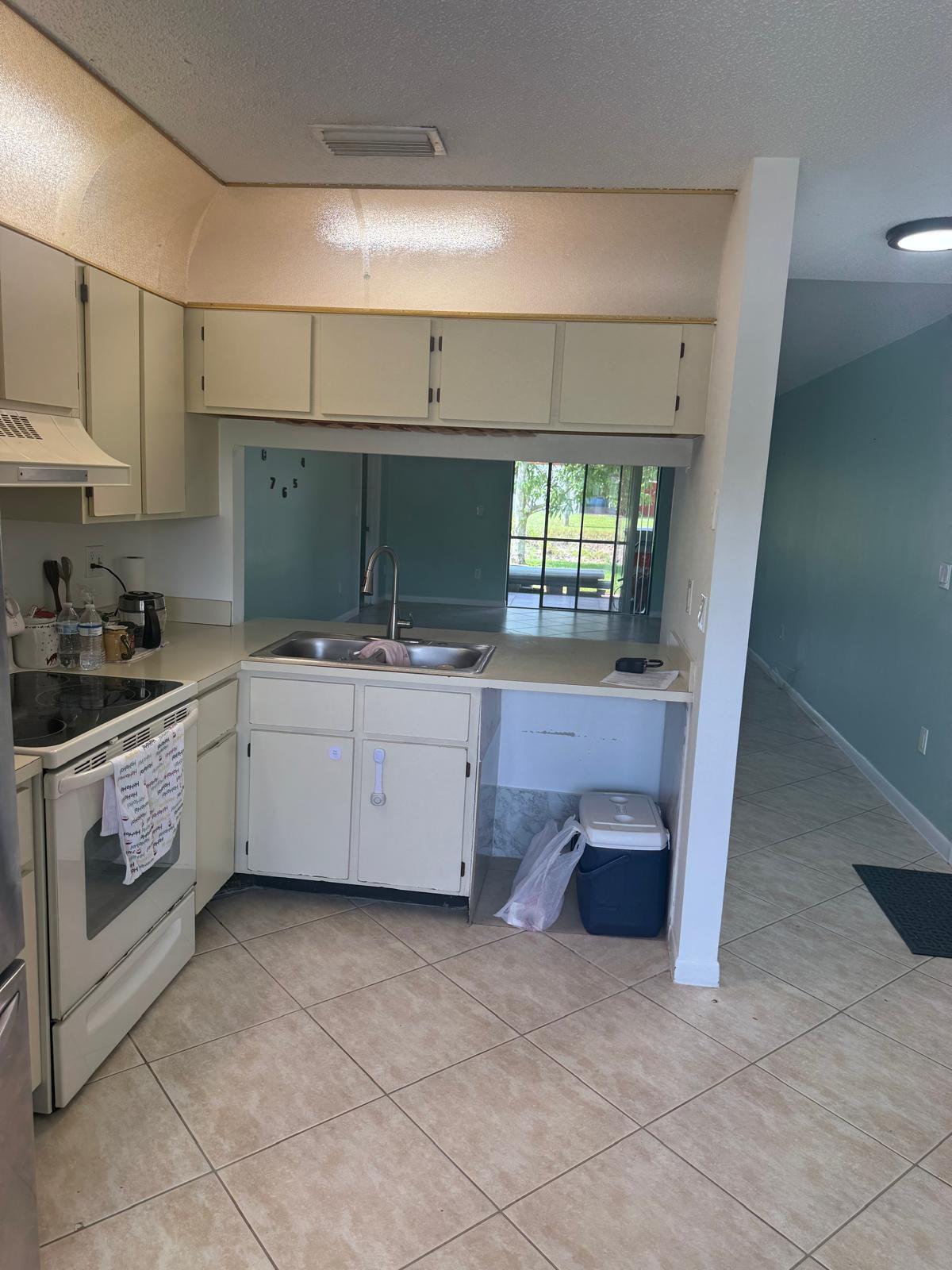 SUMMIT PINES UNIT 2 - Residential Lease