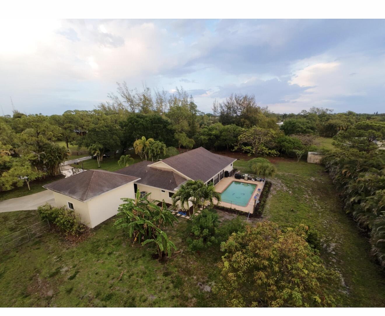 PALM BEACH RANCHETTES - Residential Lease