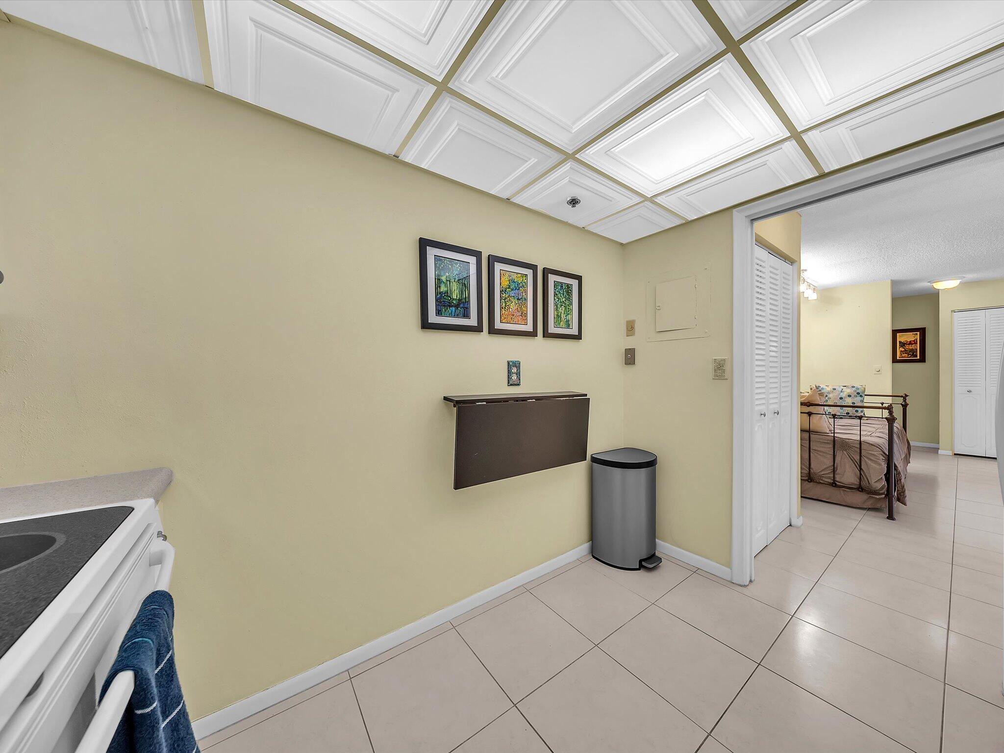 AMBASSADORS V NORTH CONDO - Residential