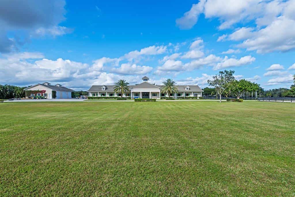 PALM BEACH POINT EAST - Residential