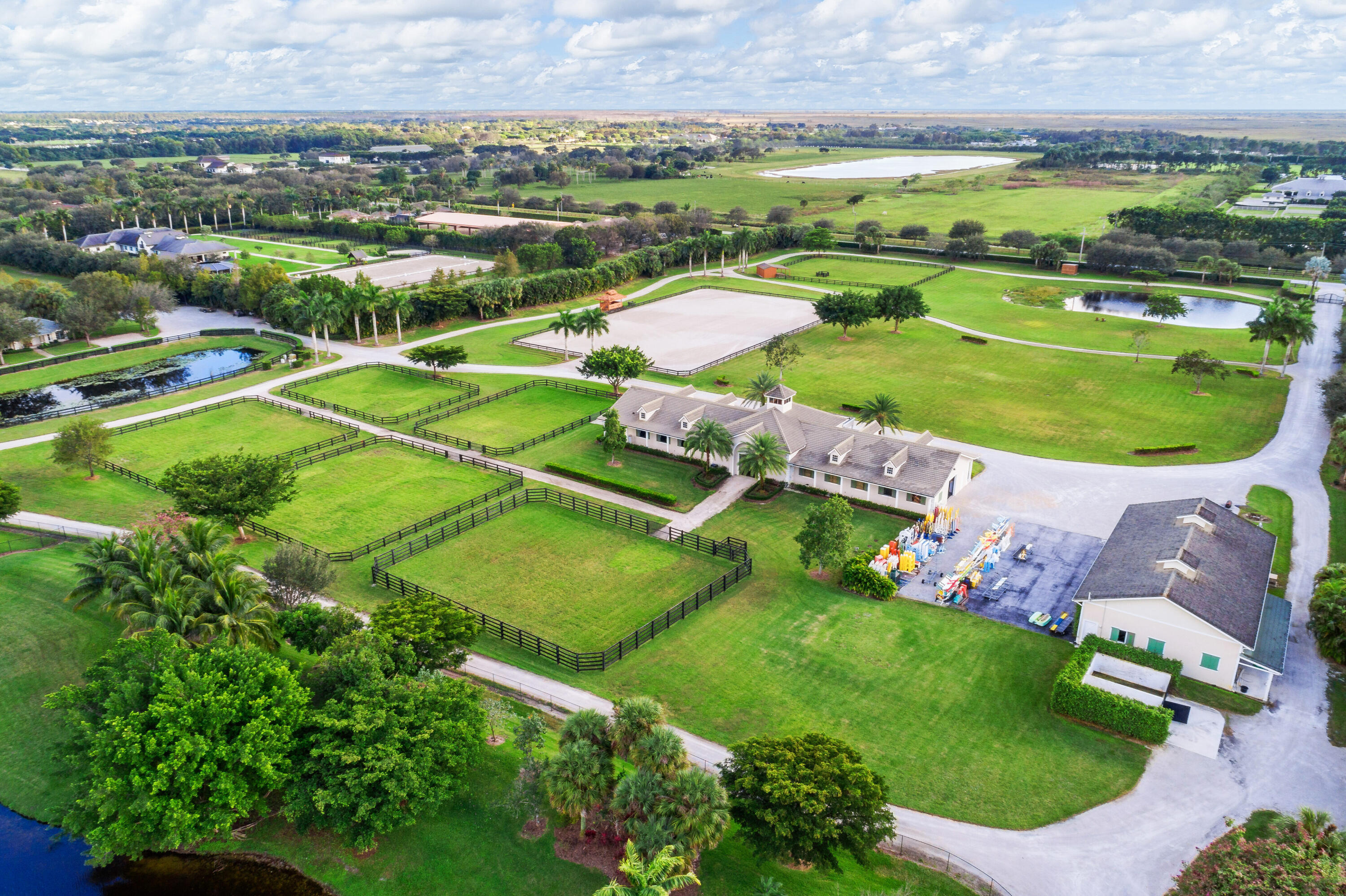 PALM BEACH POINT EAST - Residential