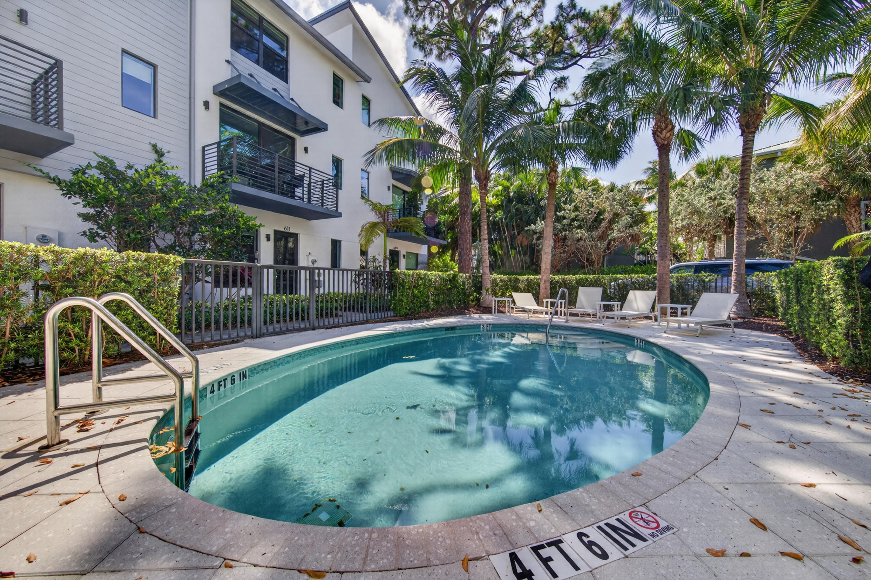 VILLAGE AT WILTON MANORS II - Residential