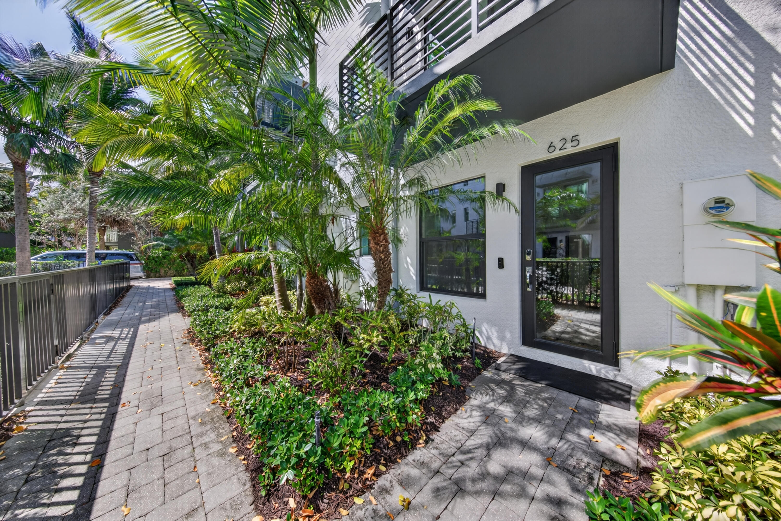 VILLAGE AT WILTON MANORS II - Residential