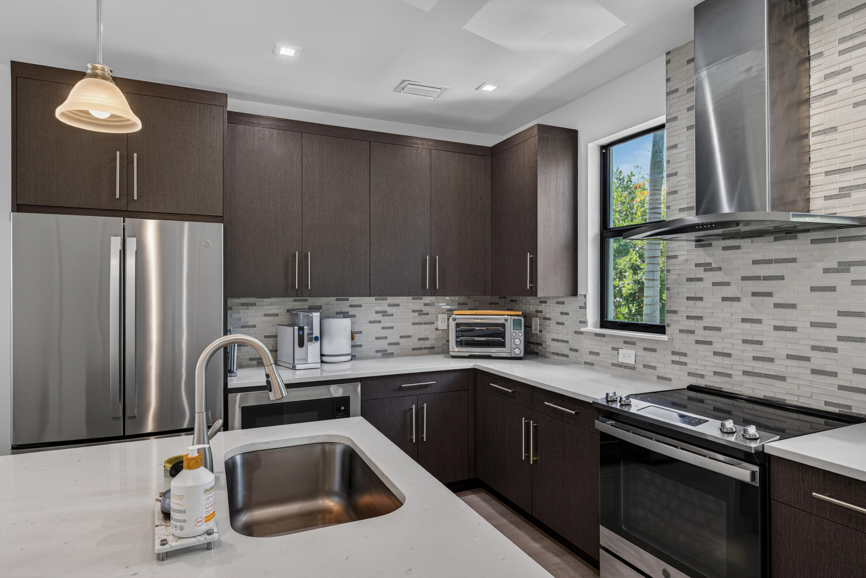VILLAGE AT WILTON MANORS II - Residential