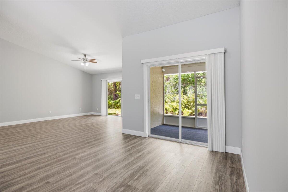SEBASTIAN HIGHLANDS UNIT 17 - Residential