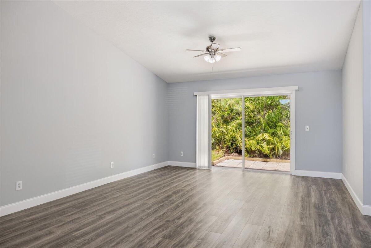 SEBASTIAN HIGHLANDS UNIT 17 - Residential