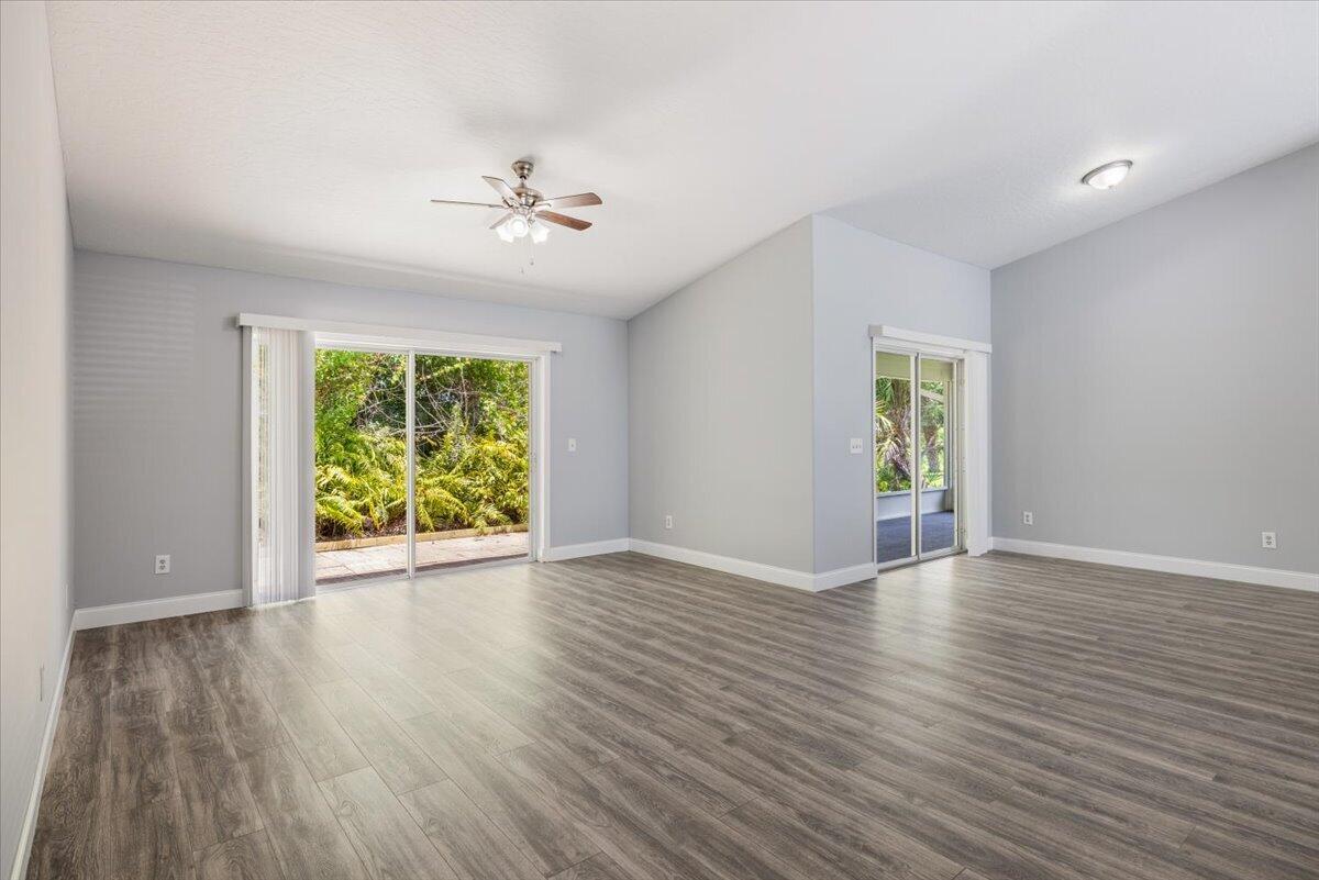 SEBASTIAN HIGHLANDS UNIT 17 - Residential