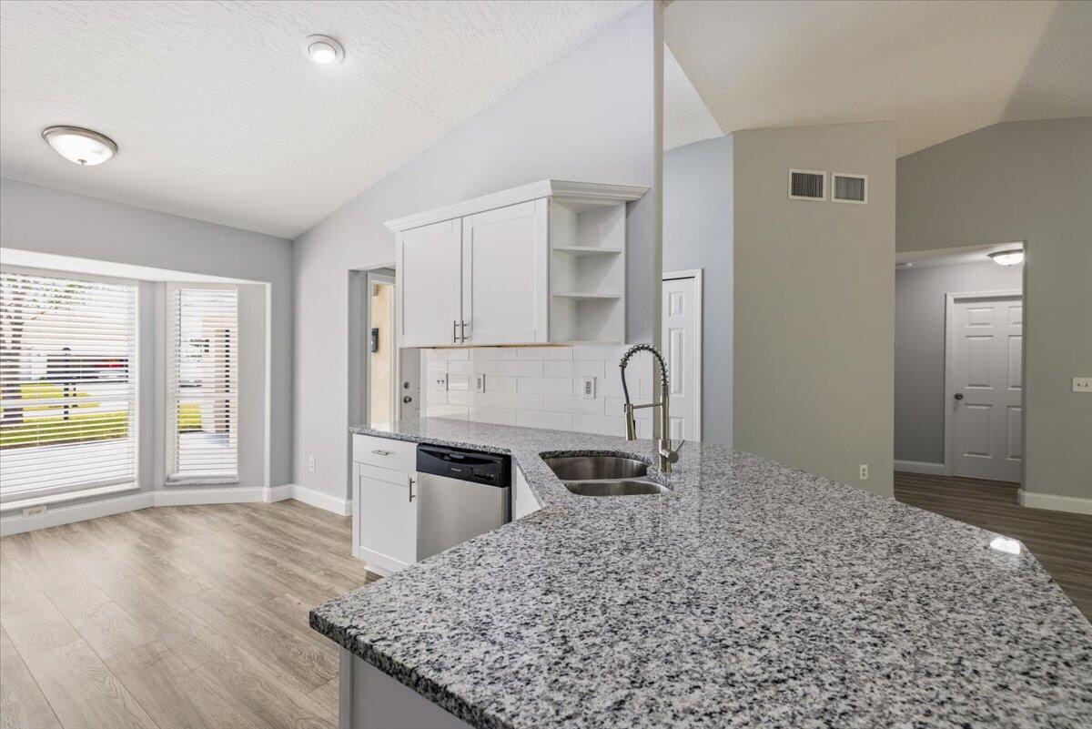 SEBASTIAN HIGHLANDS UNIT 17 - Residential