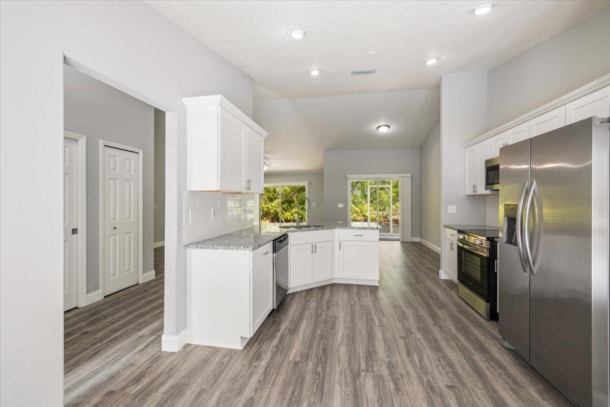 SEBASTIAN HIGHLANDS UNIT 17 - Residential