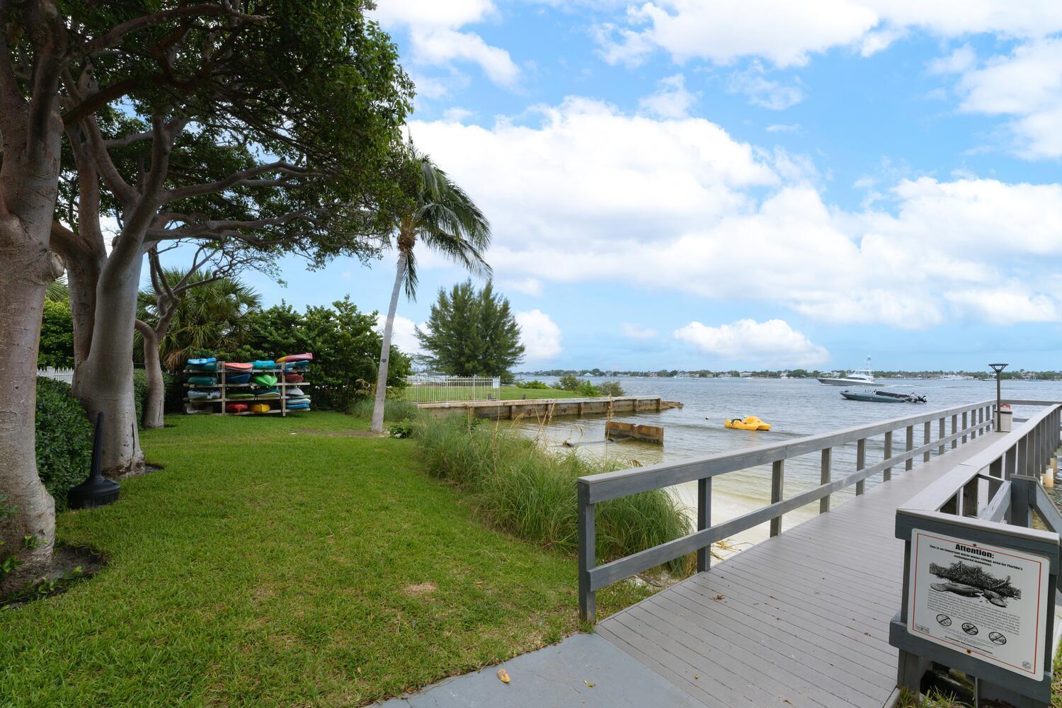 PALM BEACH HOUSE CONDO - Residential