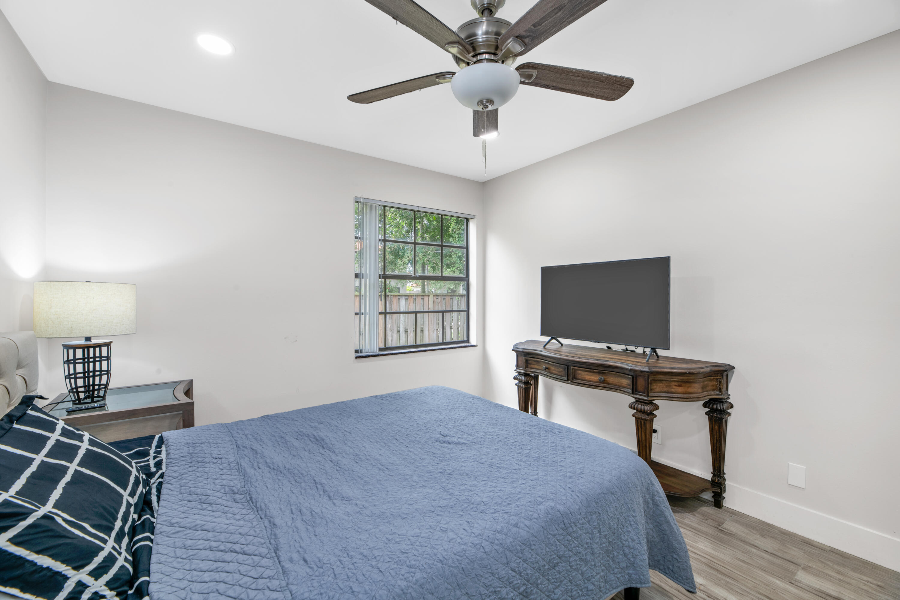 WELLINGTON TR 42B - Residential