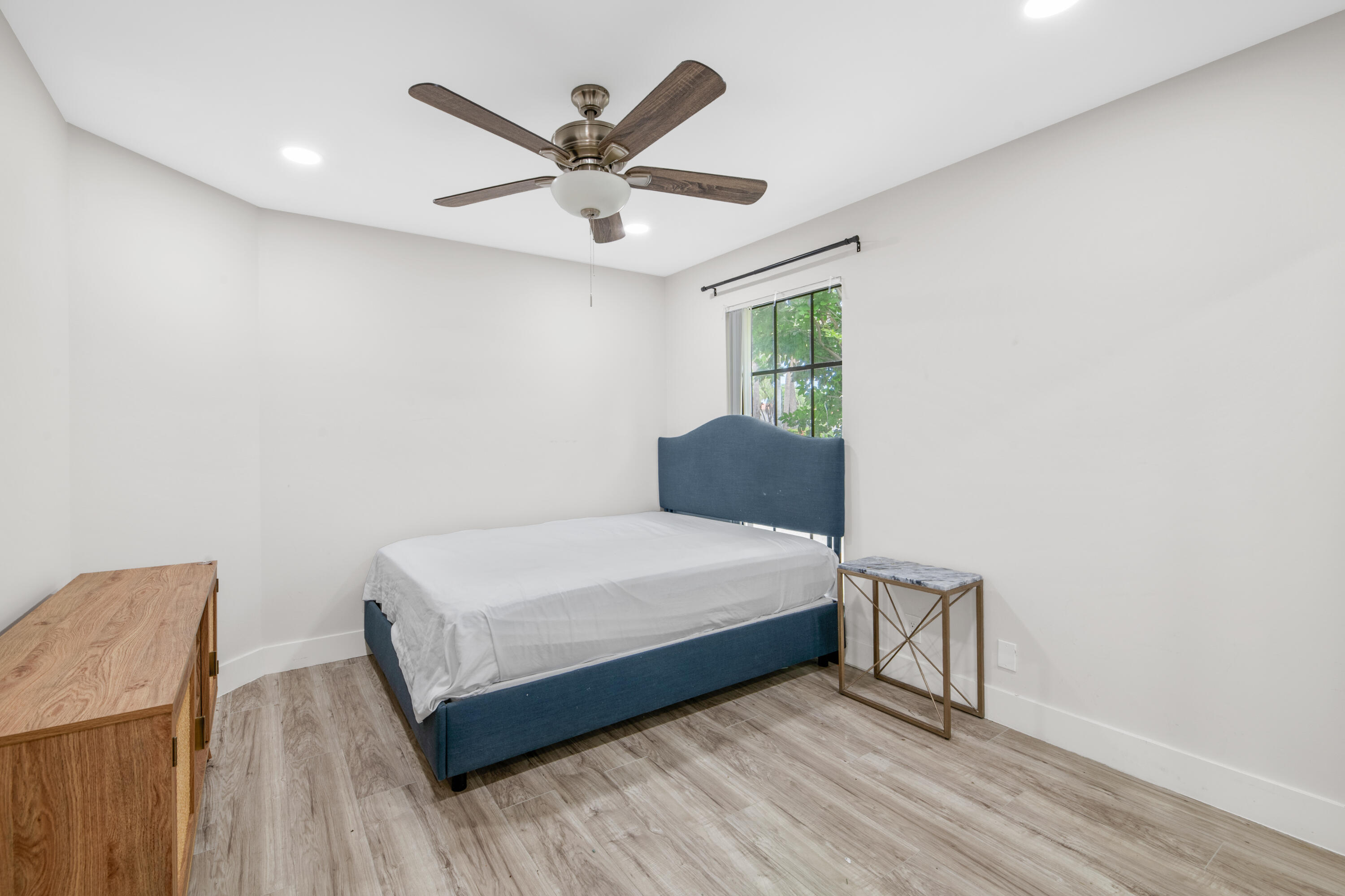 WELLINGTON TR 42B - Residential