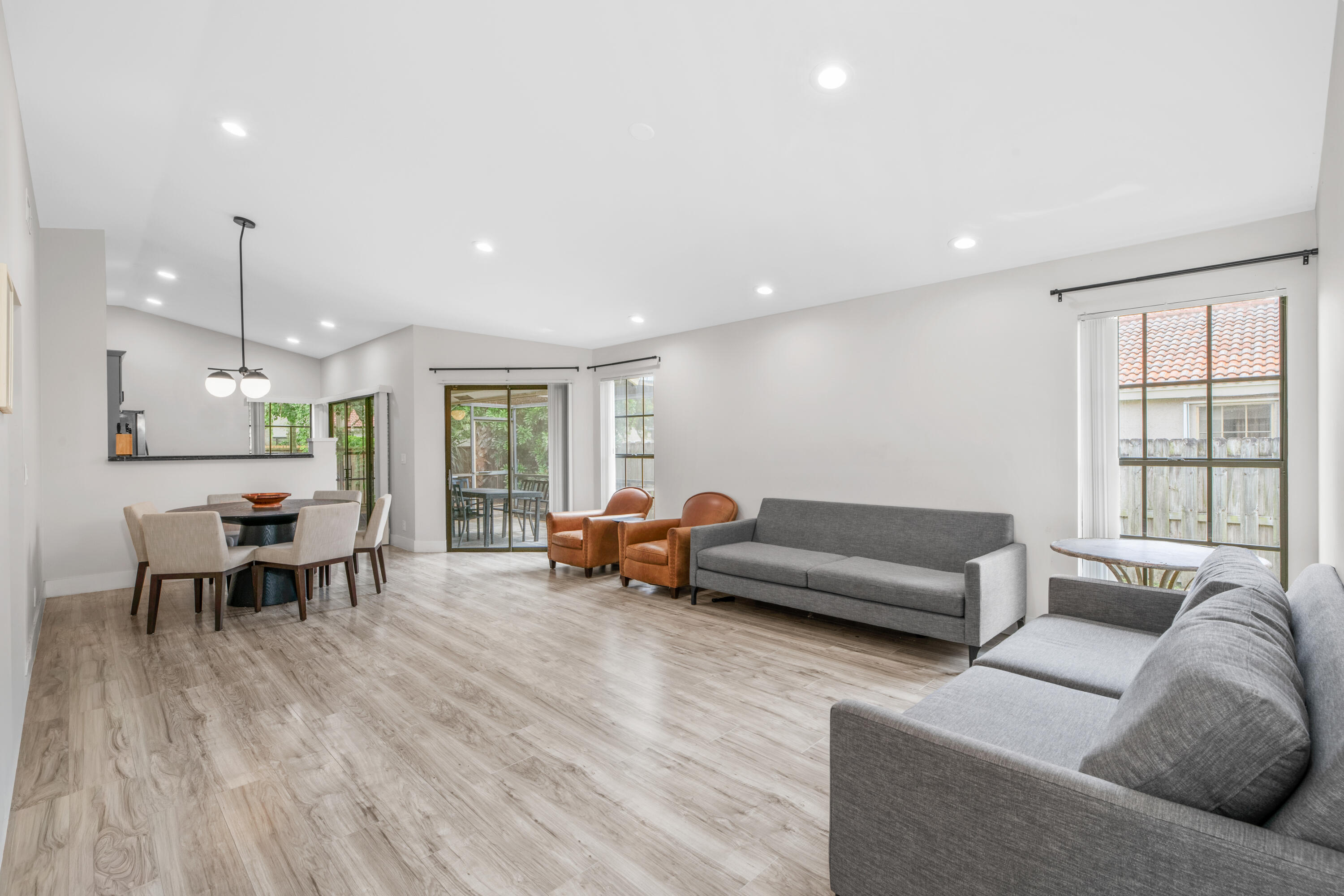 WELLINGTON TR 42B - Residential