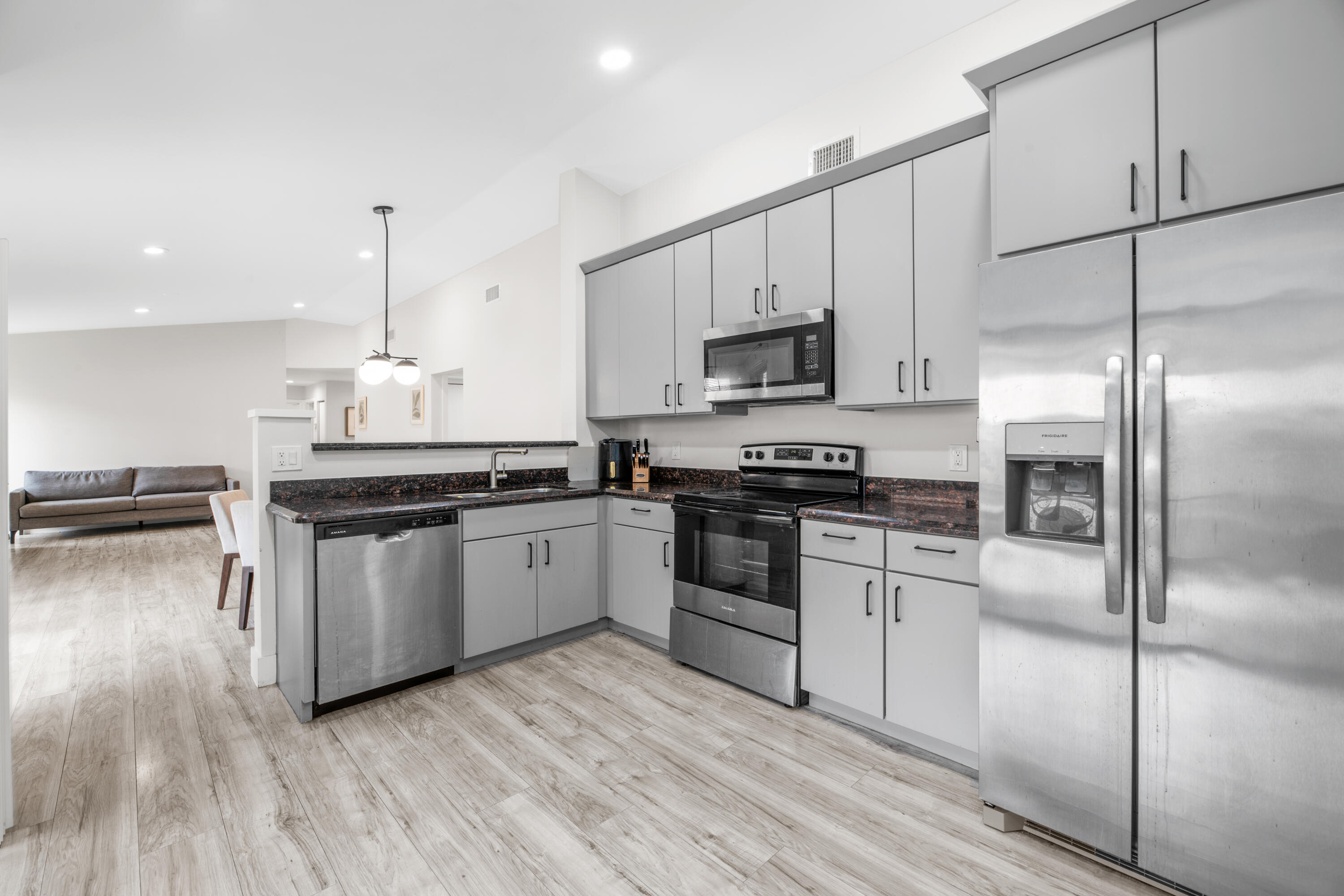 WELLINGTON TR 42B - Residential