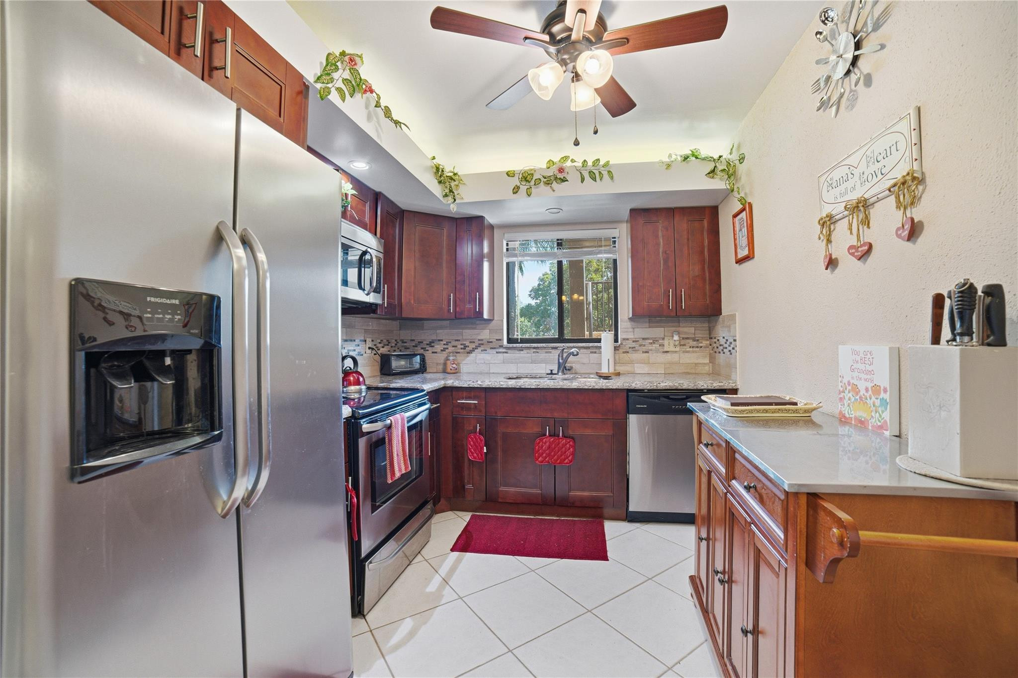 ASHMONT - Residential