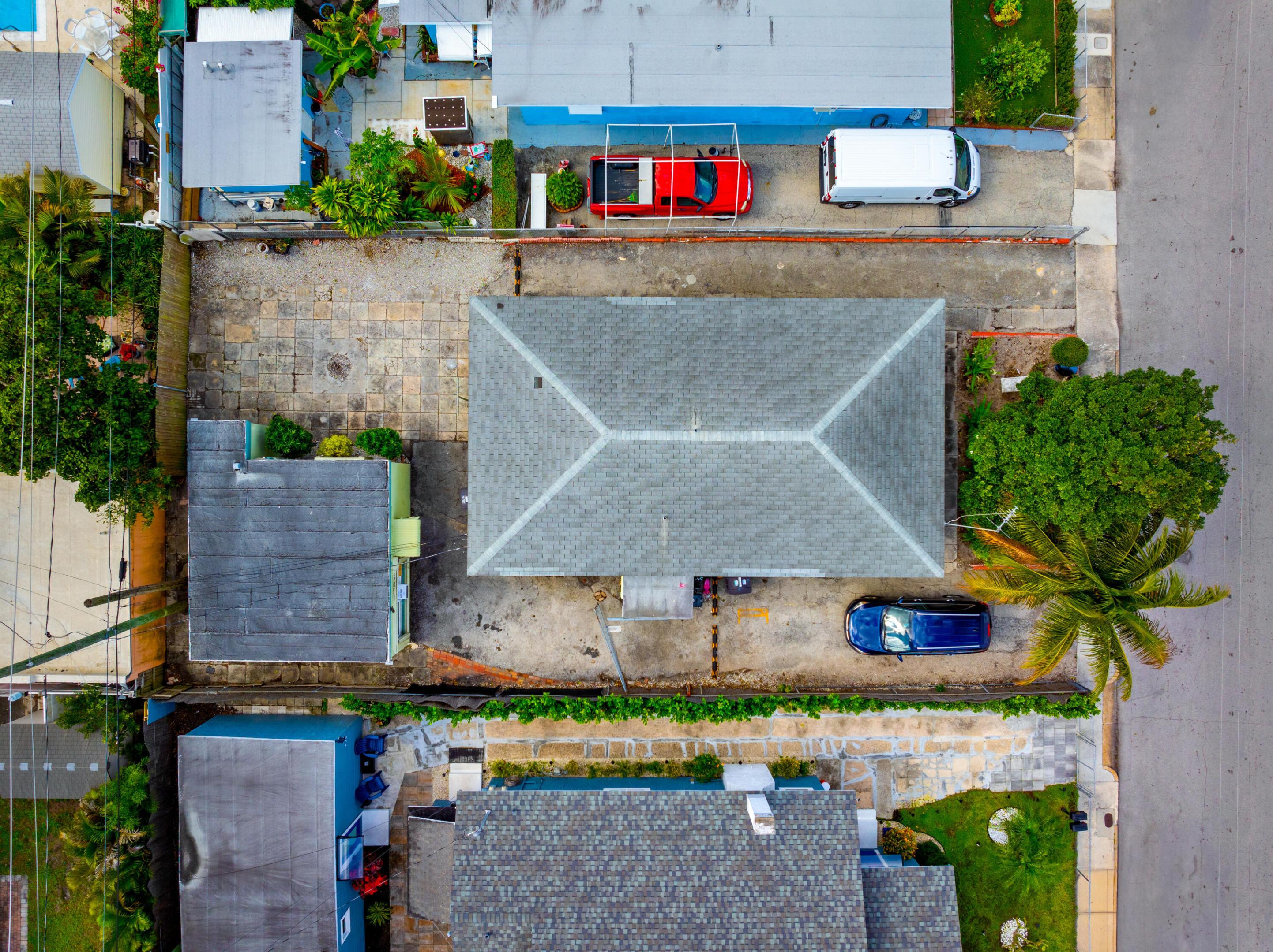 ESTATES OF SOUTH PALM BEACH - Residential Income