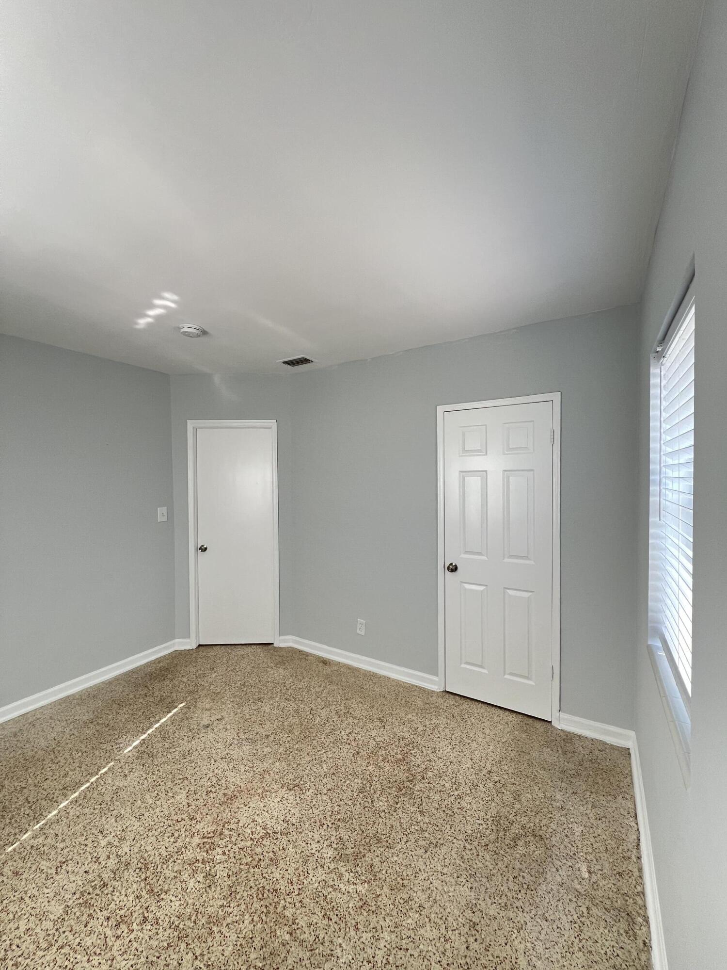 ESTATES OF SOUTH PALM BEACH - Residential Income