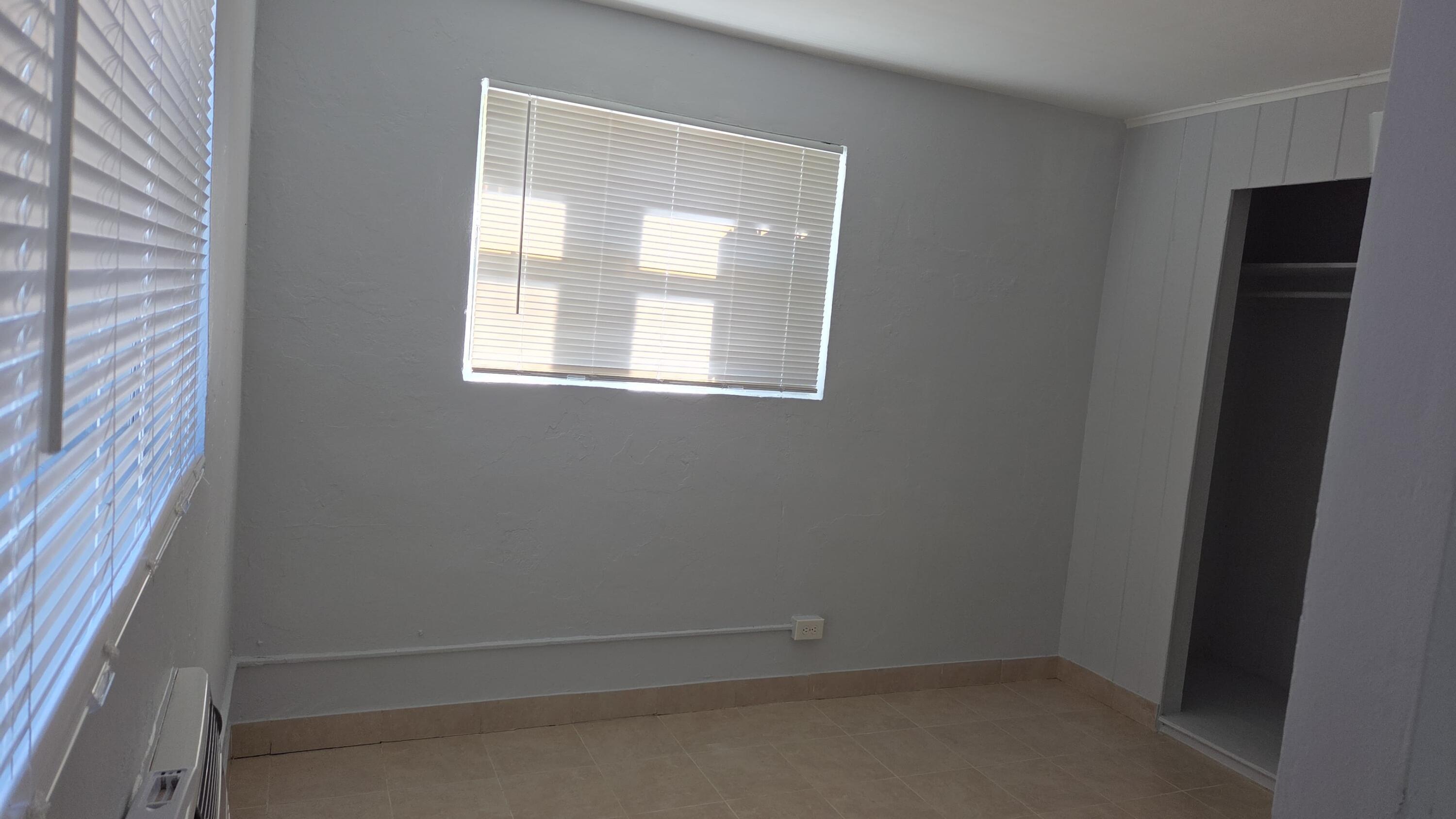 ESTATES OF SOUTH PALM BEACH - Residential Income