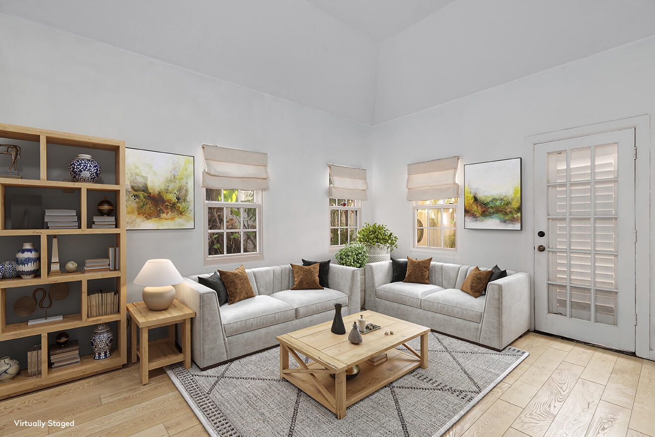 PLAZA PL - Residential