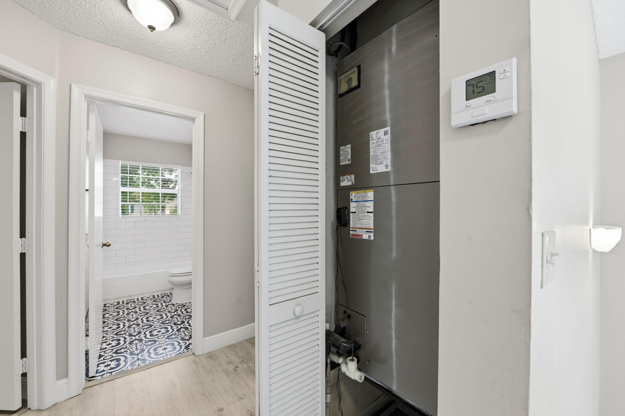 KENSINGTON SOUTH - Residential