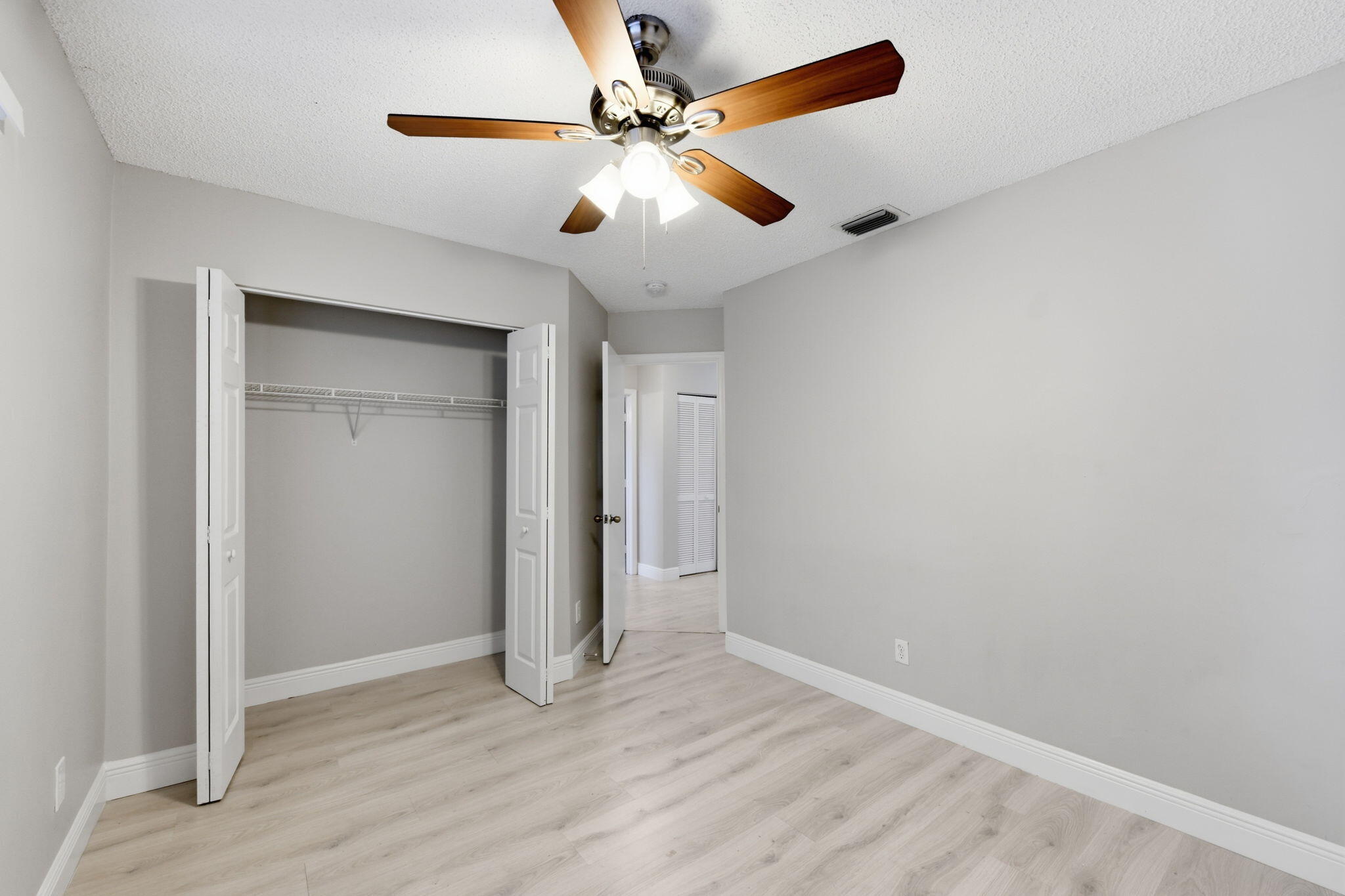 KENSINGTON SOUTH - Residential