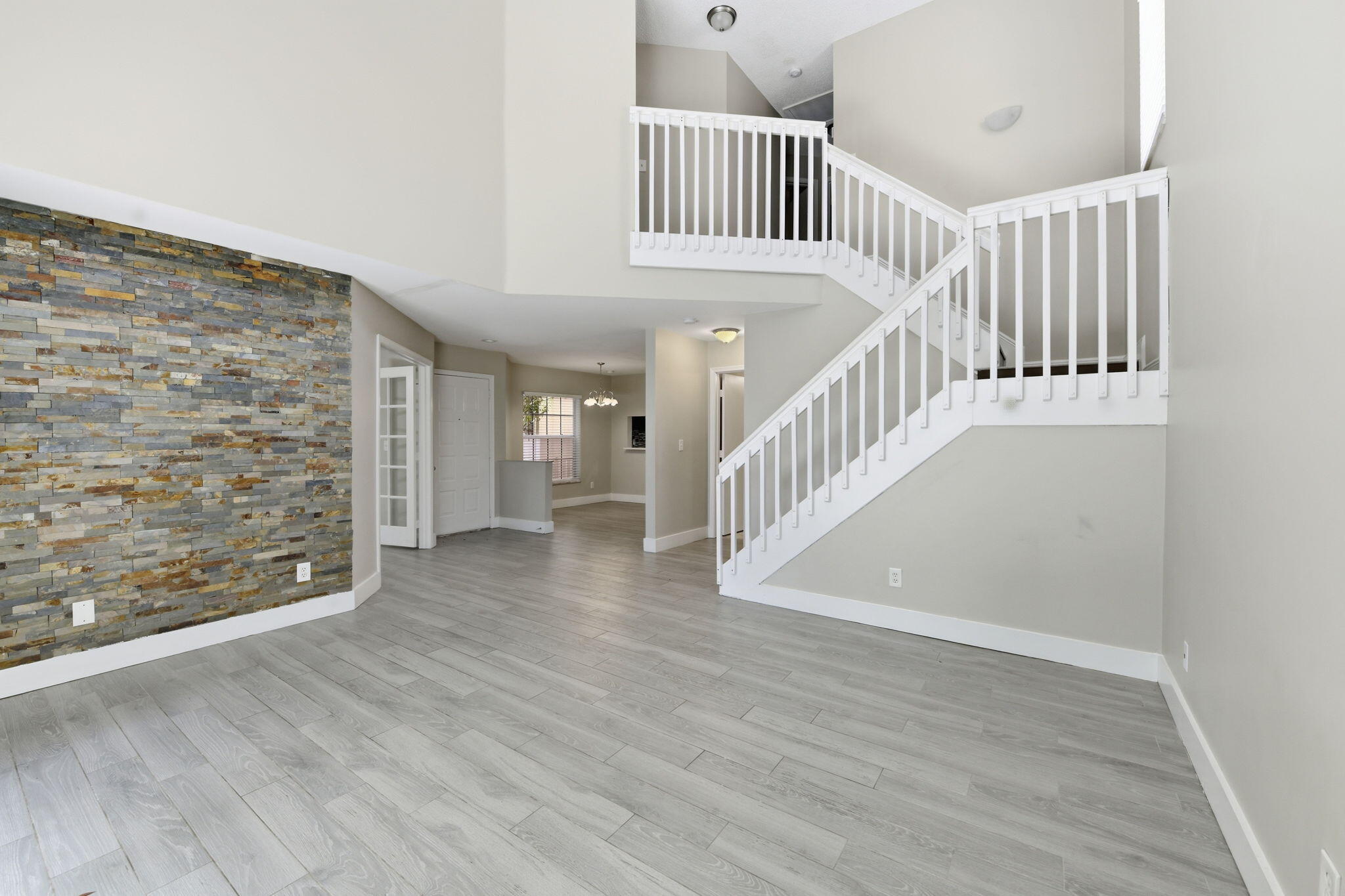 KENSINGTON SOUTH - Residential