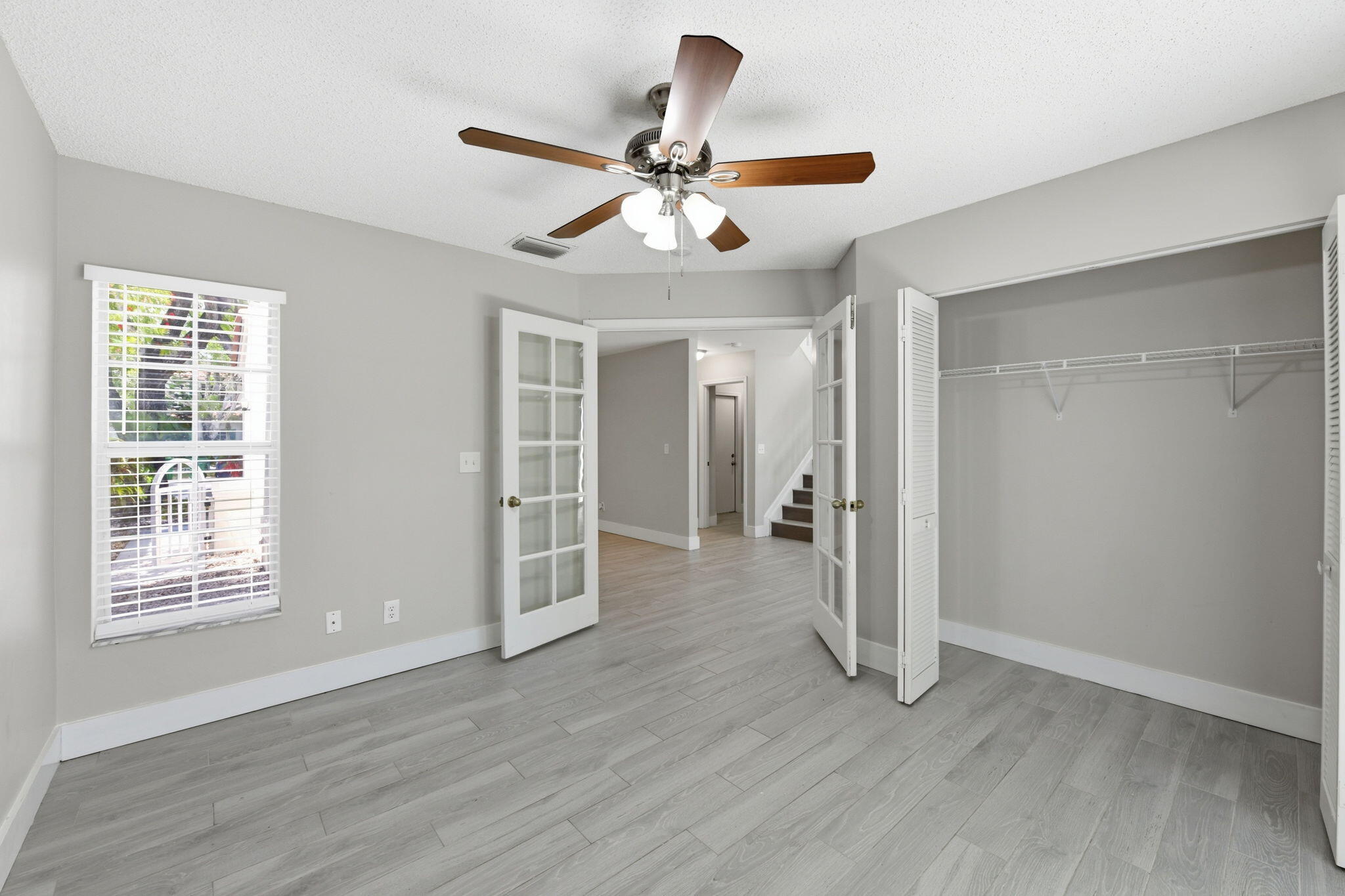KENSINGTON SOUTH - Residential