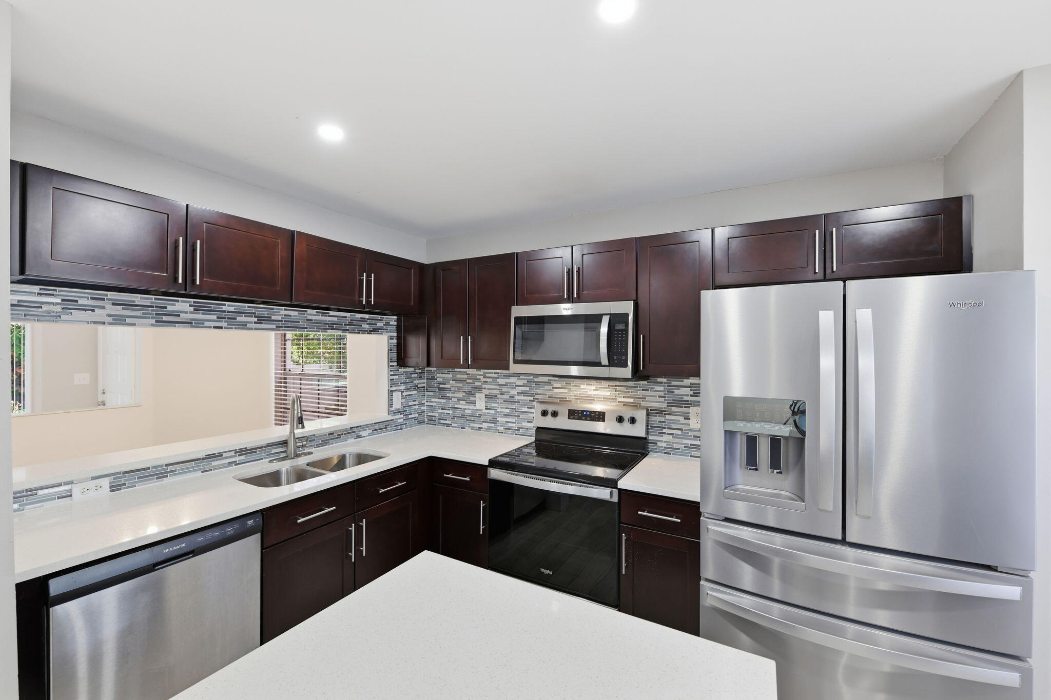 KENSINGTON SOUTH - Residential
