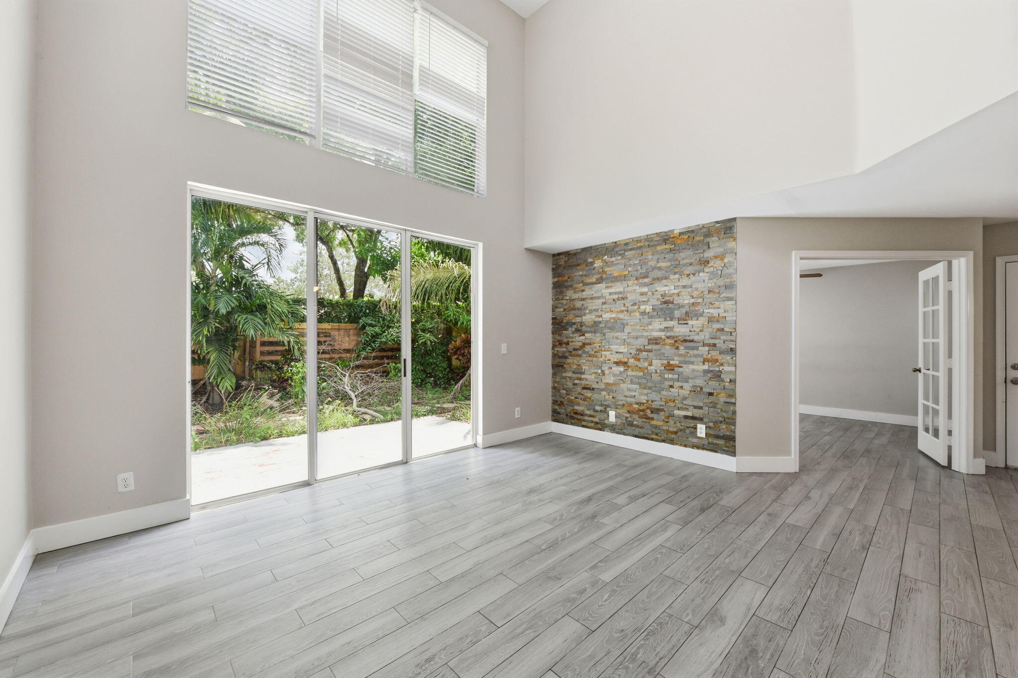 KENSINGTON SOUTH - Residential