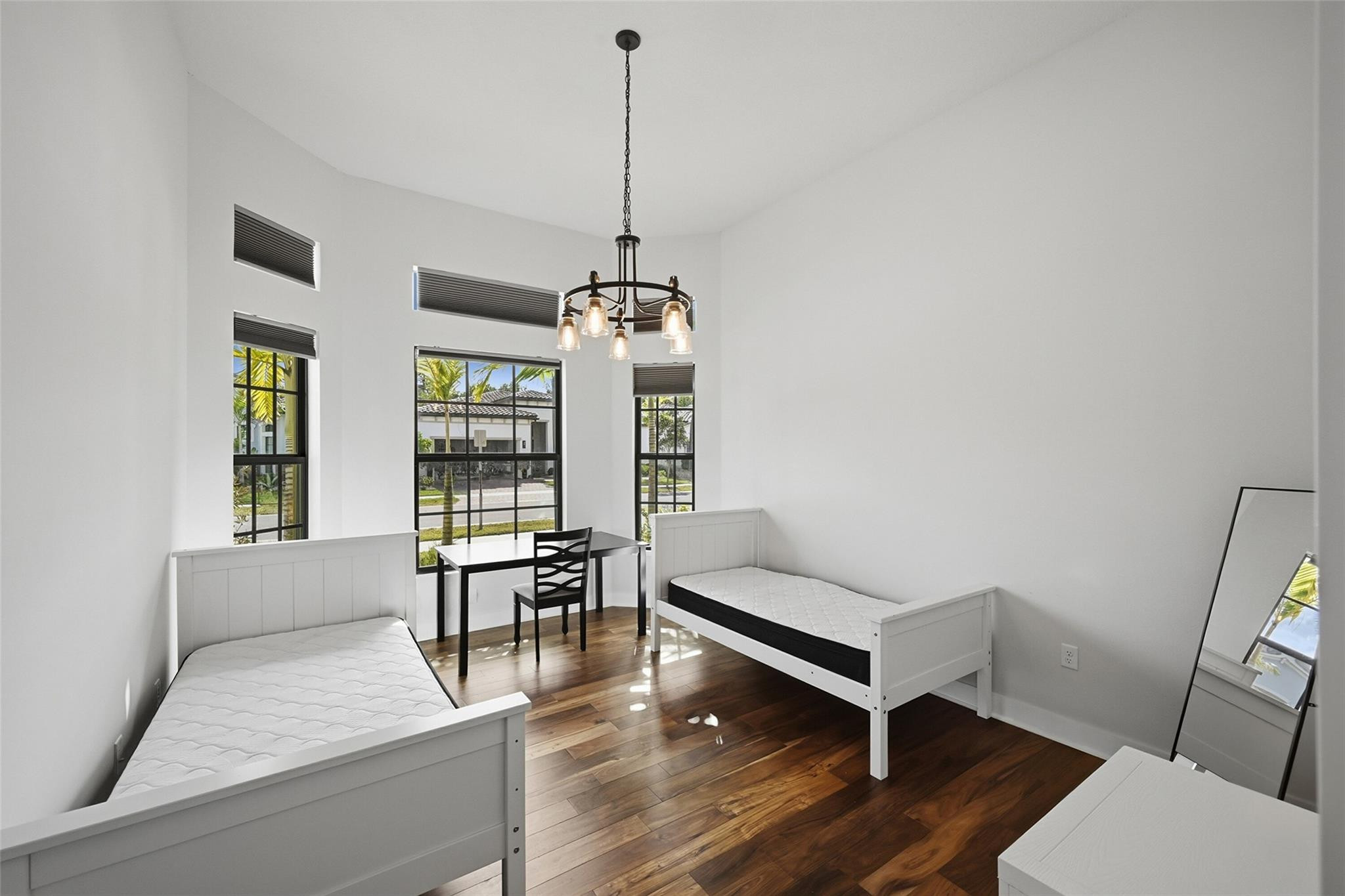 MCJUNKIN FARMS PLAT - Residential Lease