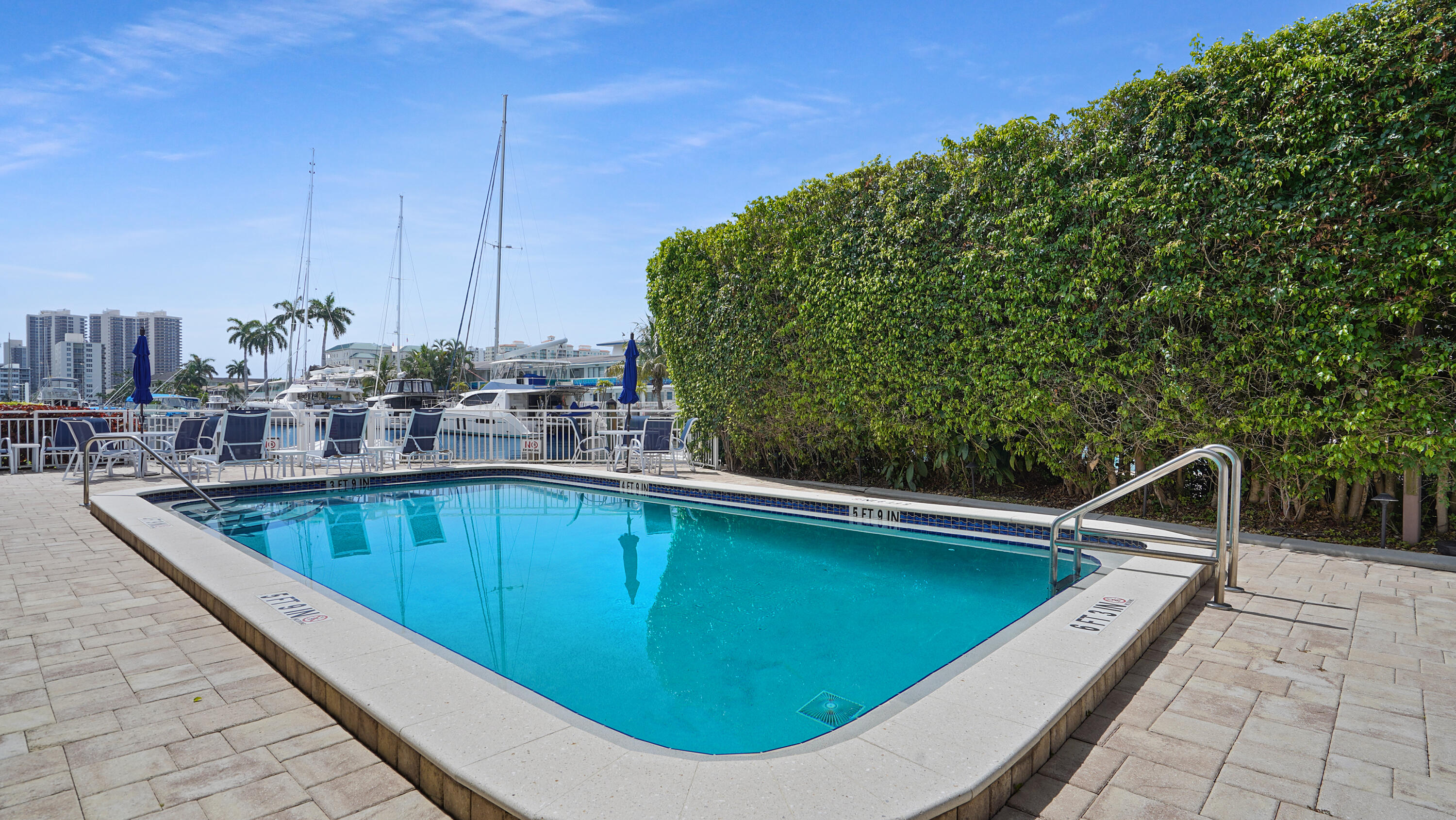 PIER 41 CONDO - Residential
