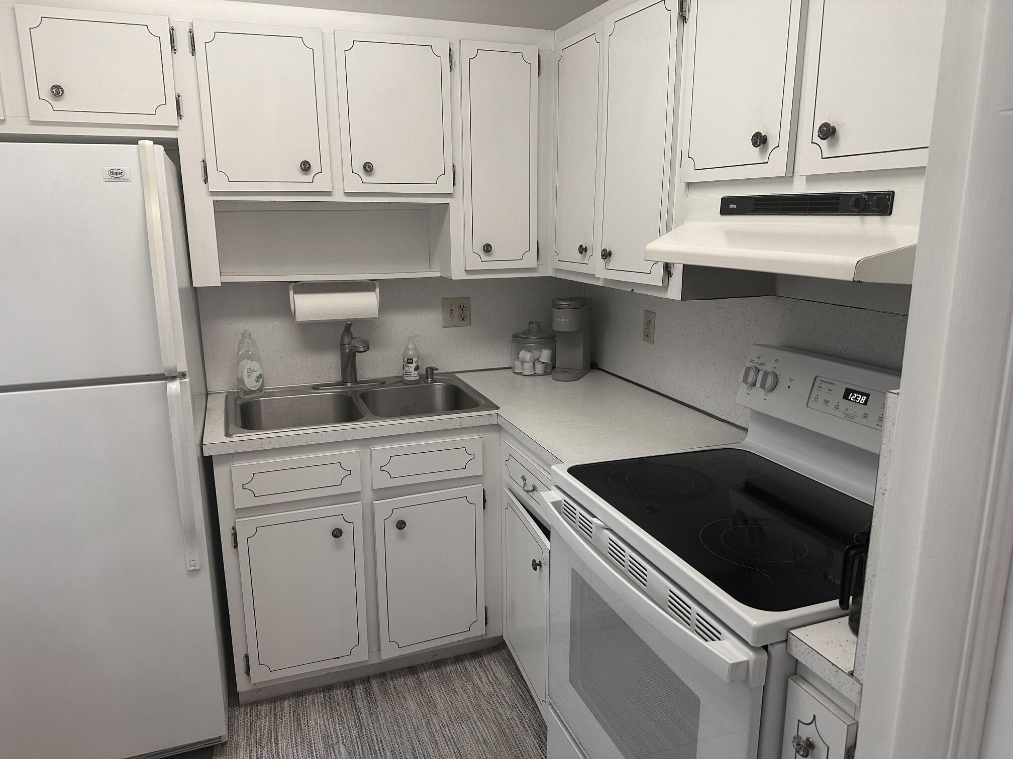 2-bed, 2-bath condo on the 2nd floor Crystal Lake of Deerfield Beach. Nice wood look Luxury vinyl floors in main living area. Convenient location near highways, shopping, short ride to the beach. Nice back balcony overlooking lush landscaping.  All ages community and pets allowed. Best price in community. Condo is in mostly original condition & is priced accordingly. Community pool, laundry facilities and 1 assigned parking space.