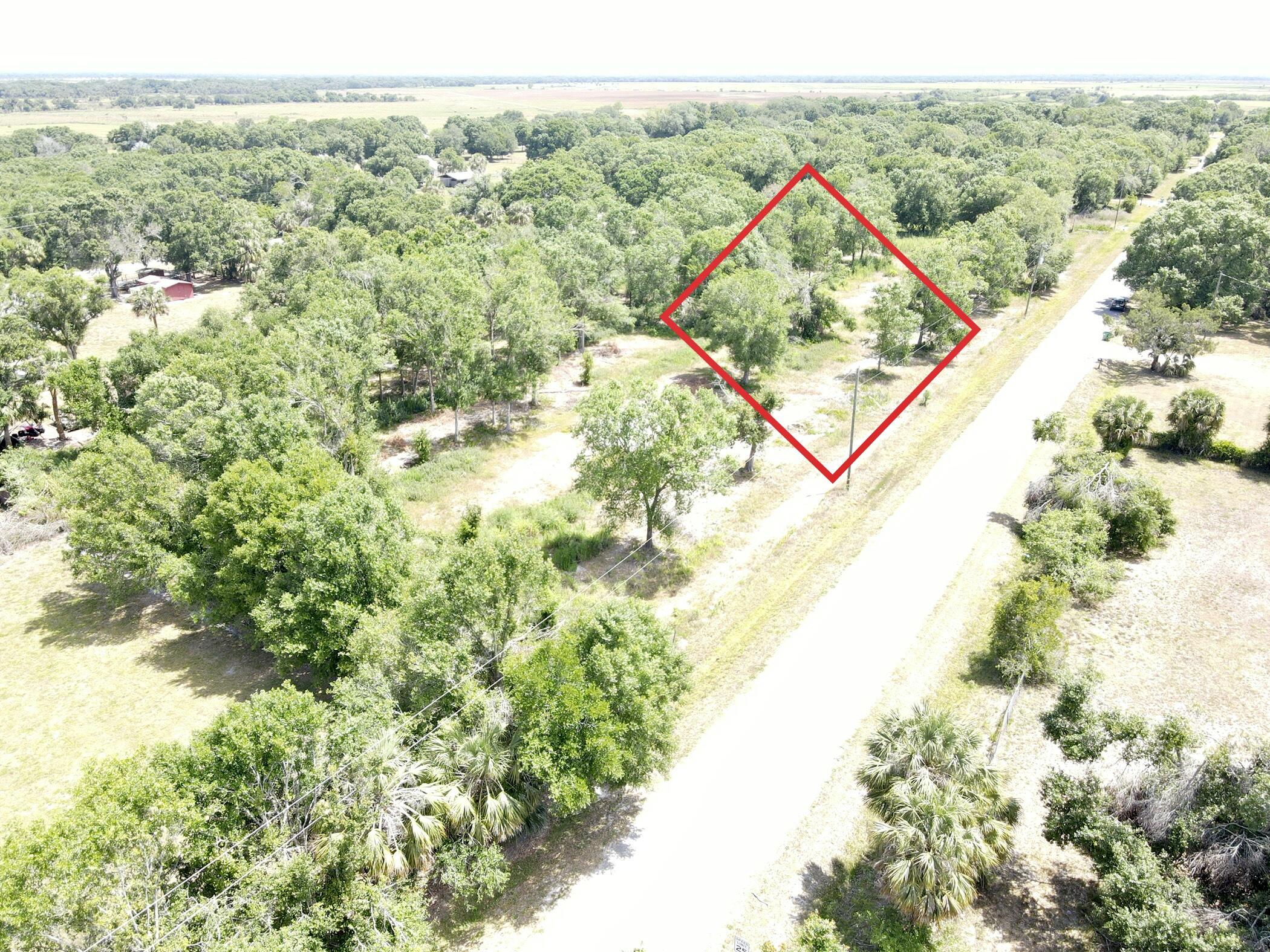 DIXIE RANCH ACRES - Land