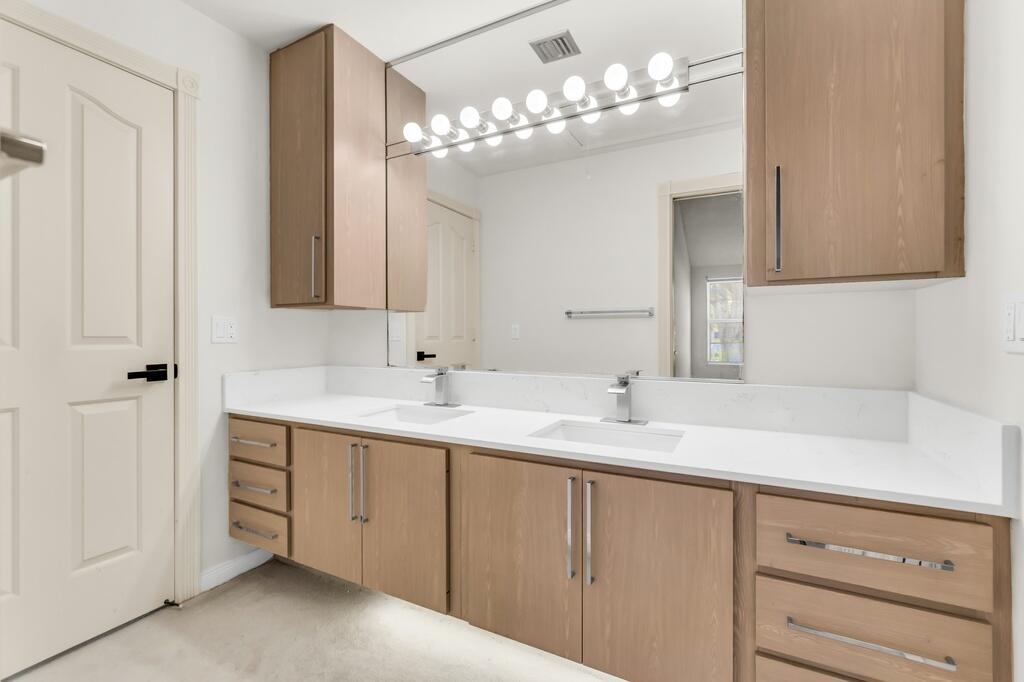 WELLESLEY AT LAKE CLARKE SHORES - Residential
