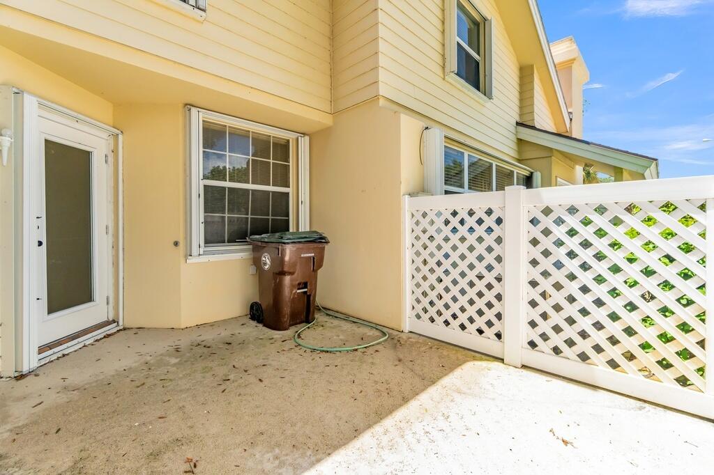 WELLESLEY AT LAKE CLARKE SHORES - Residential